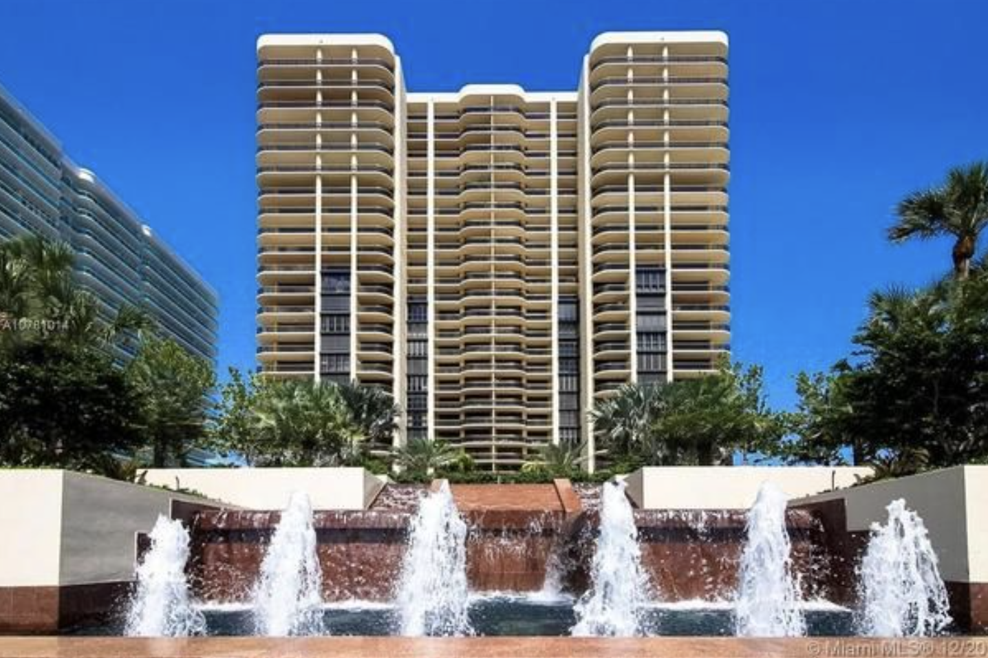 Bal Harbour Tower