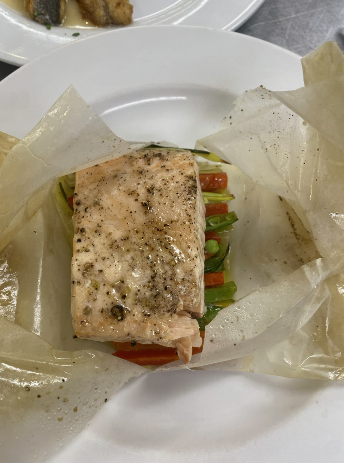 Salmon en Papillote with Spring Vegetables, White Wine &amp; Thyme
