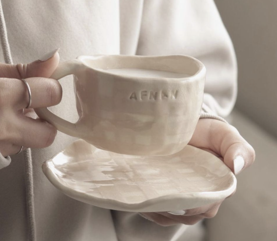 Captura de pantalla 2025-11-15 a las 19.22.29.png