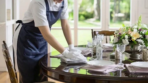 Why Restaurants Should Rethink Linen Tablecloth Strategy
