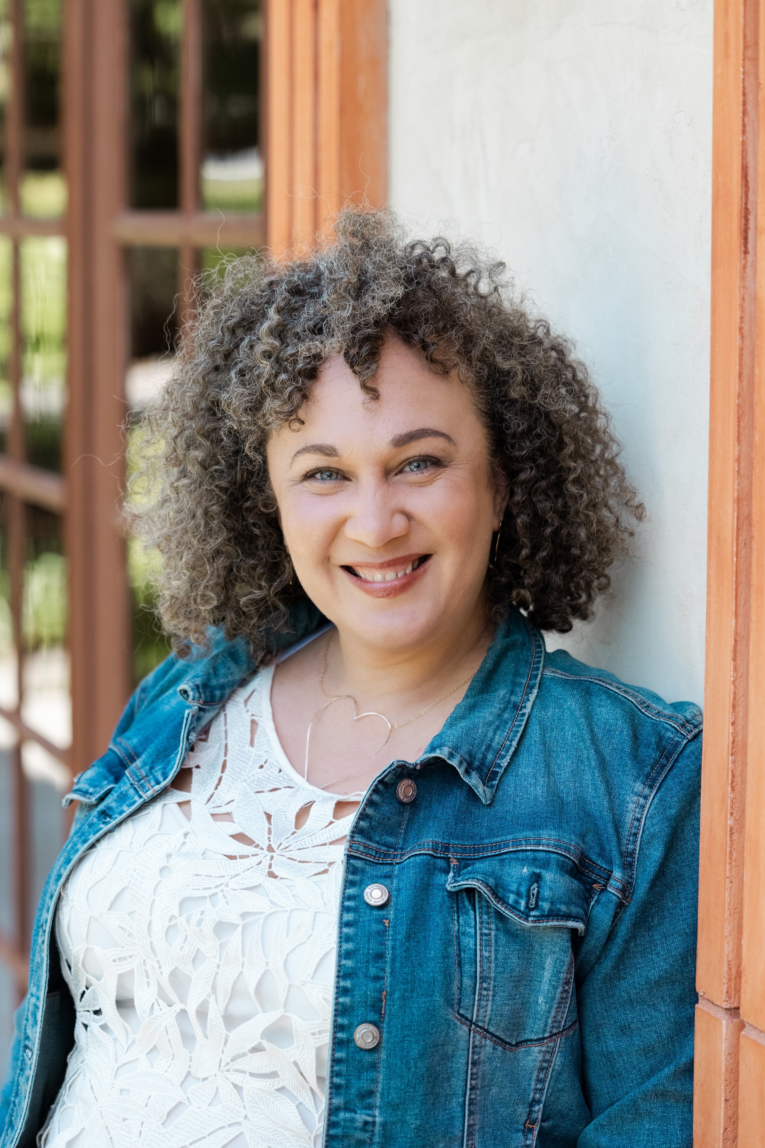 Poetry Salon with Amber Allen-Peirson