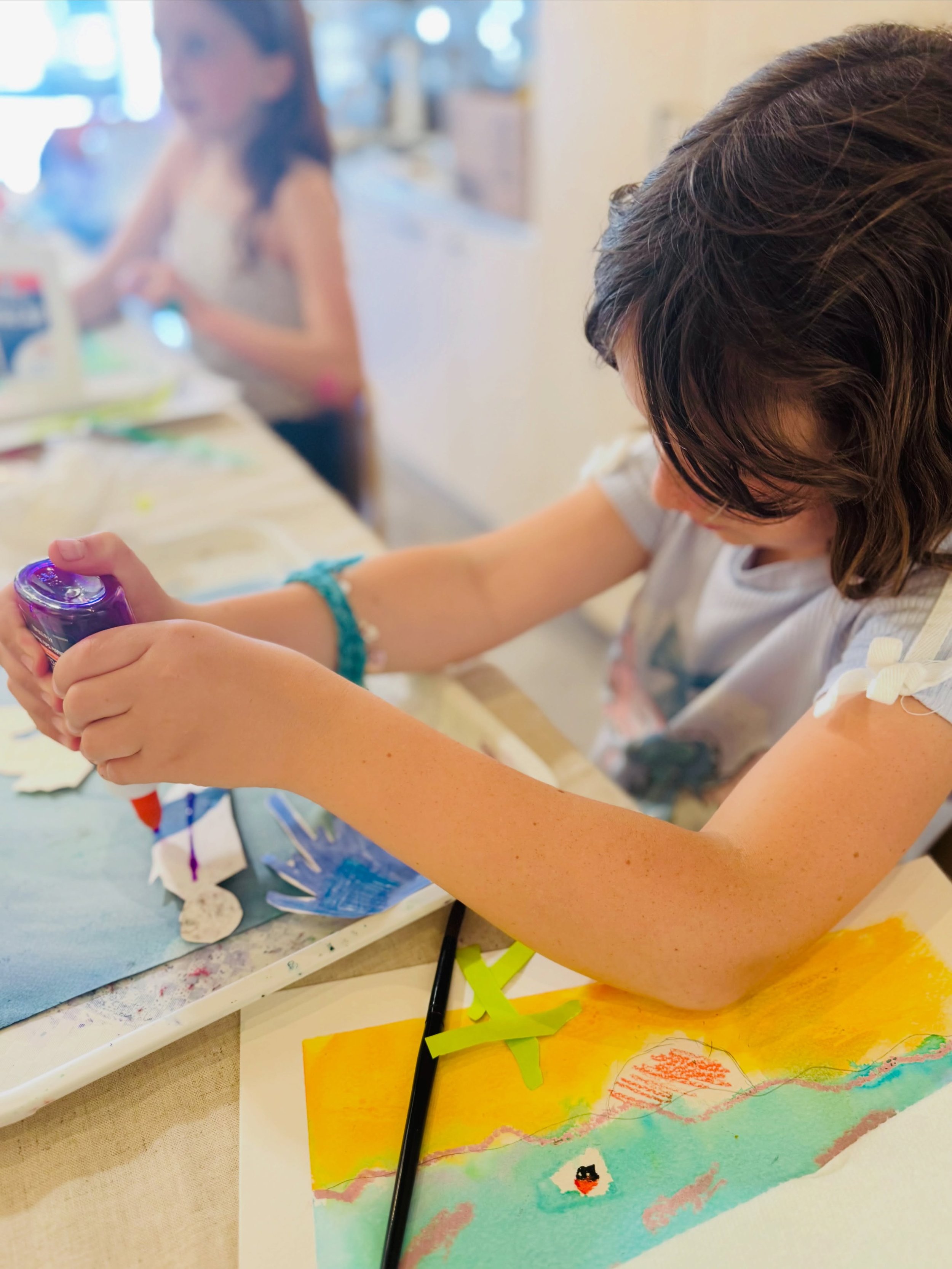 The kids are taking over The Art Bloc! 🎨✨

Darcy Fitzpatrick is back with The Kids Creative Corner, a one-day event designed to let young artists explore their creativity freely, at their own pace, in their own way.

Join us May 27th and watch the n