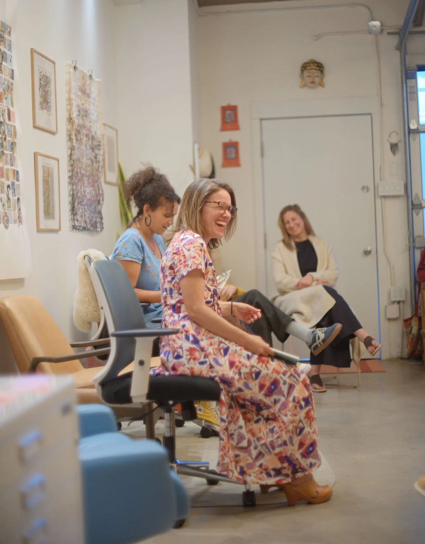 What an unforgettable night celebrating @insistentsalmon and her newest book, Italics. The room was full of smiles, fun, and poetry, and we could not have asked for a better evening. Thank you to everyone who came out and thank you @insistentsalmon f
