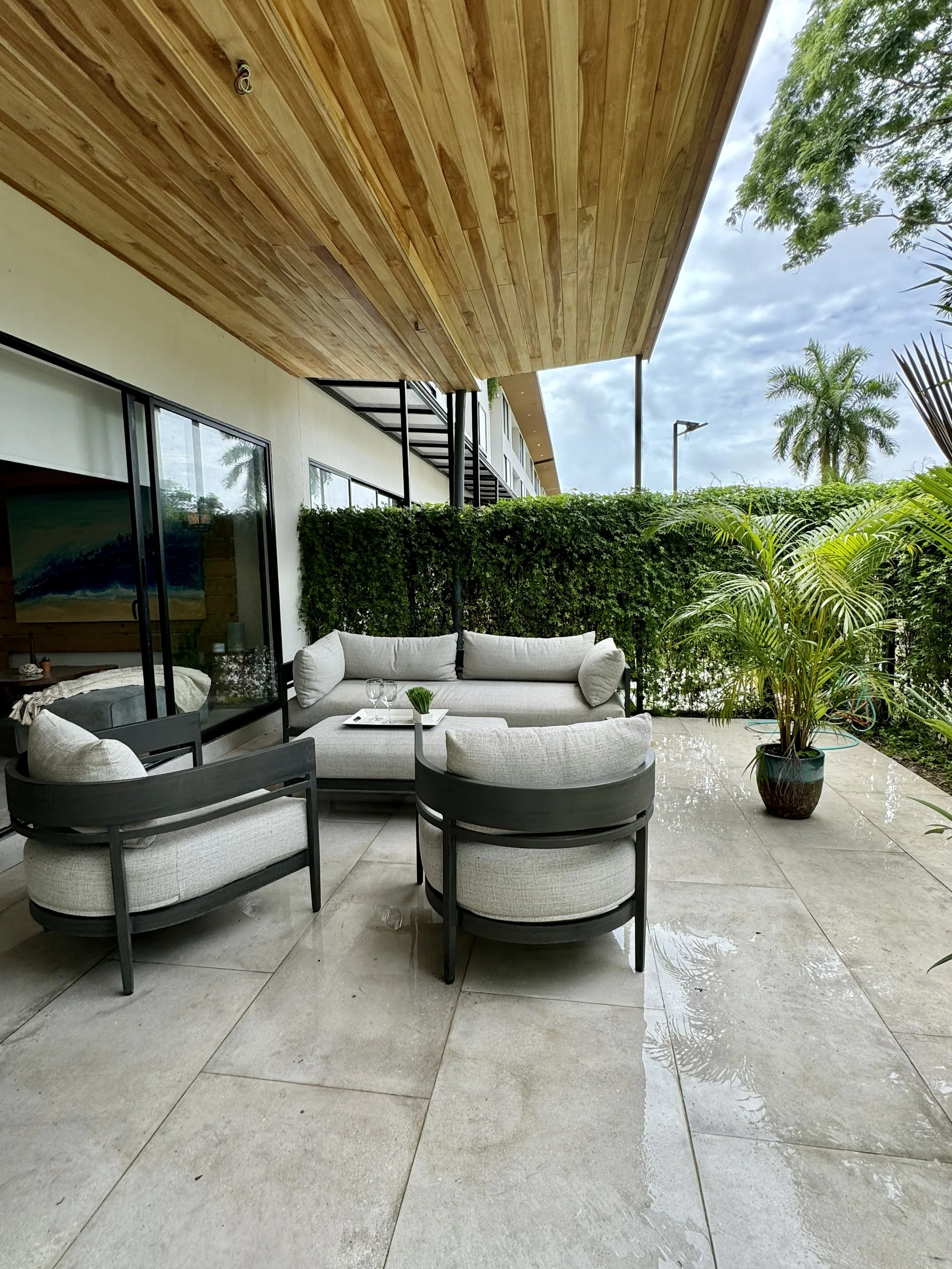 Private outdoor lounge space