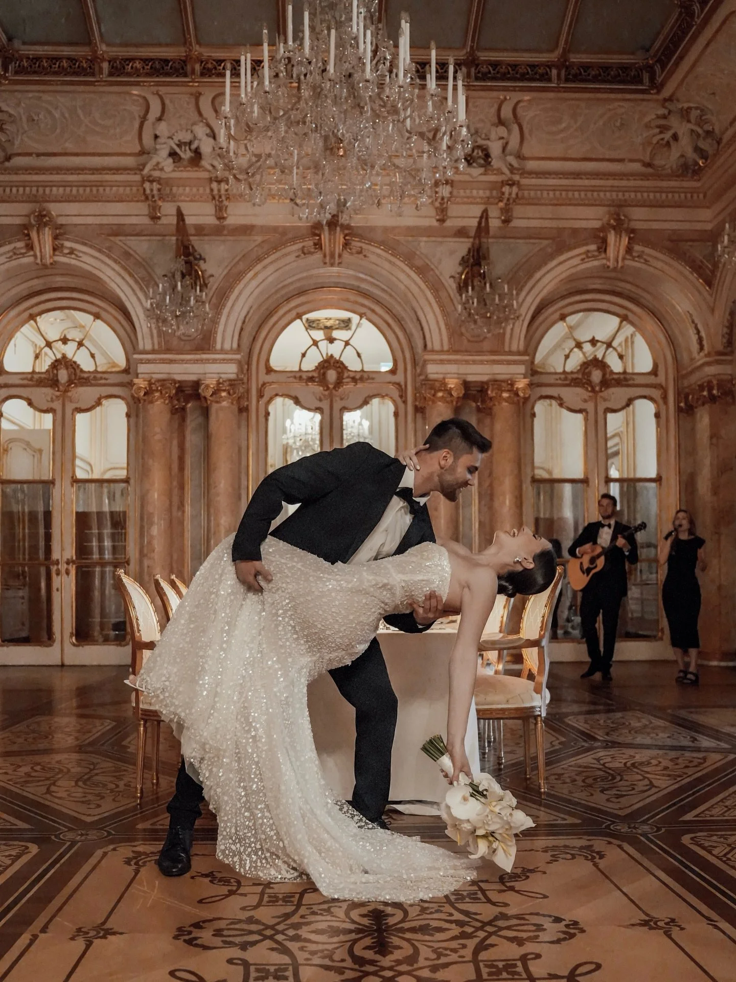 forever the romanticize your life type of band ✨

📸 1: @sarahbakker.photography 
📸 2&amp;3: @wriedenstudio
📸 4&amp;5: @rebeccakirsch.fotografie 

_____

EXCLUSIVE EDITORIAL VIENNA PORTFOLIODAY
by @sarahbakker.official
Konzept: @sarahbakker.officia