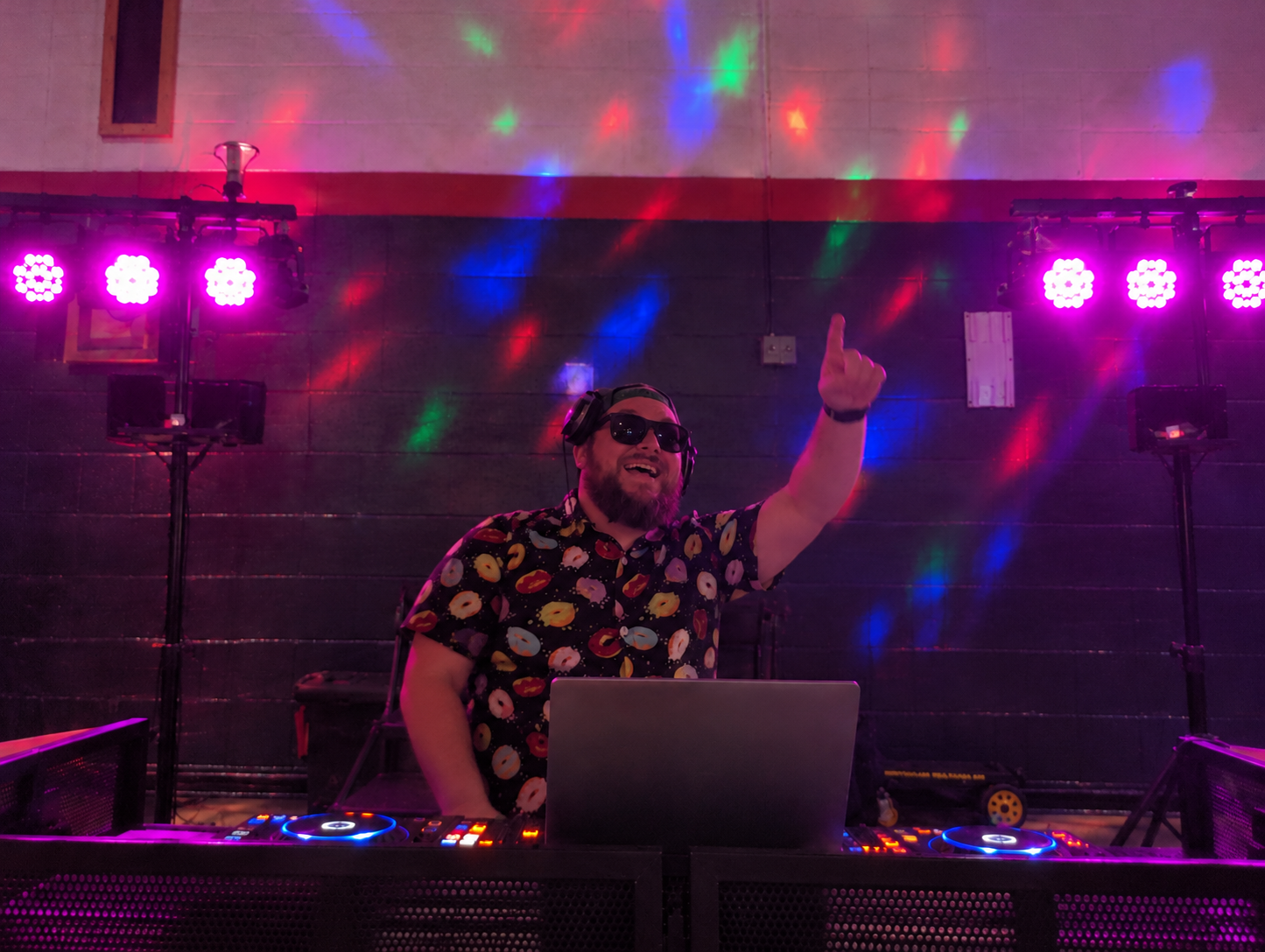 Grainy Neon Gym DJ Party.png