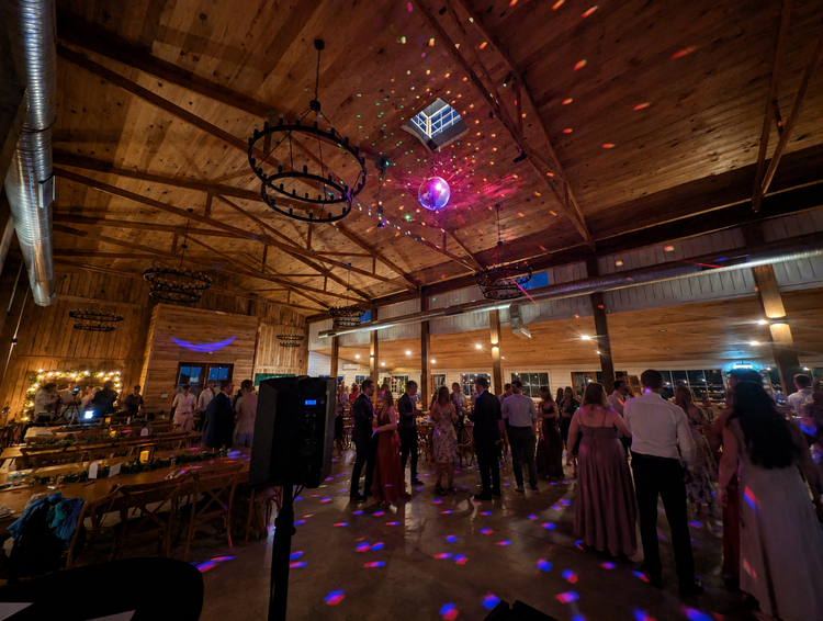 Wedding lighting at Berkshire Ridge
