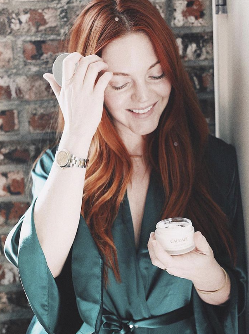 Allison McNamara in Emerald Solid  Robe.png