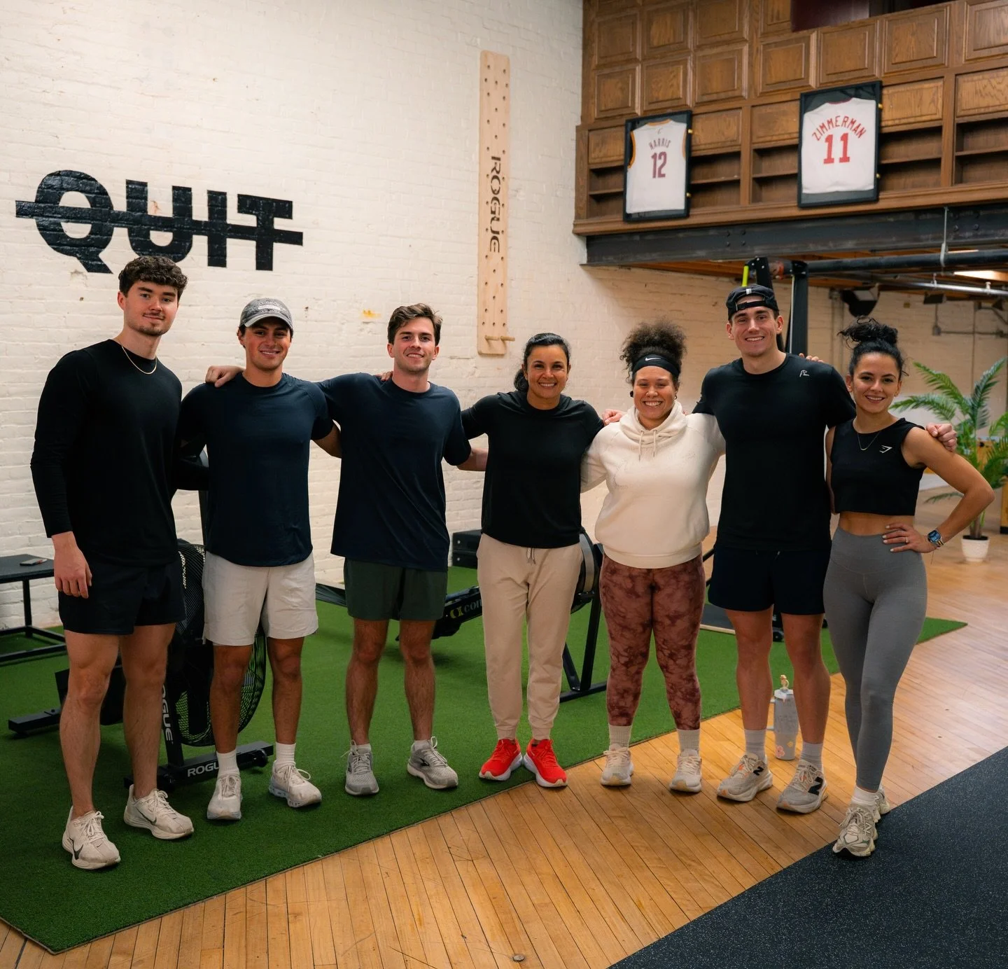 Strong Fam💪

This was our second official Wednesday Night class and it was a huge success!!! Thank you to everyone who joined&hellip; y&rsquo;all crushed this workout.

Muscular endurance meets power &amp; strength. Might even add some conditioning 