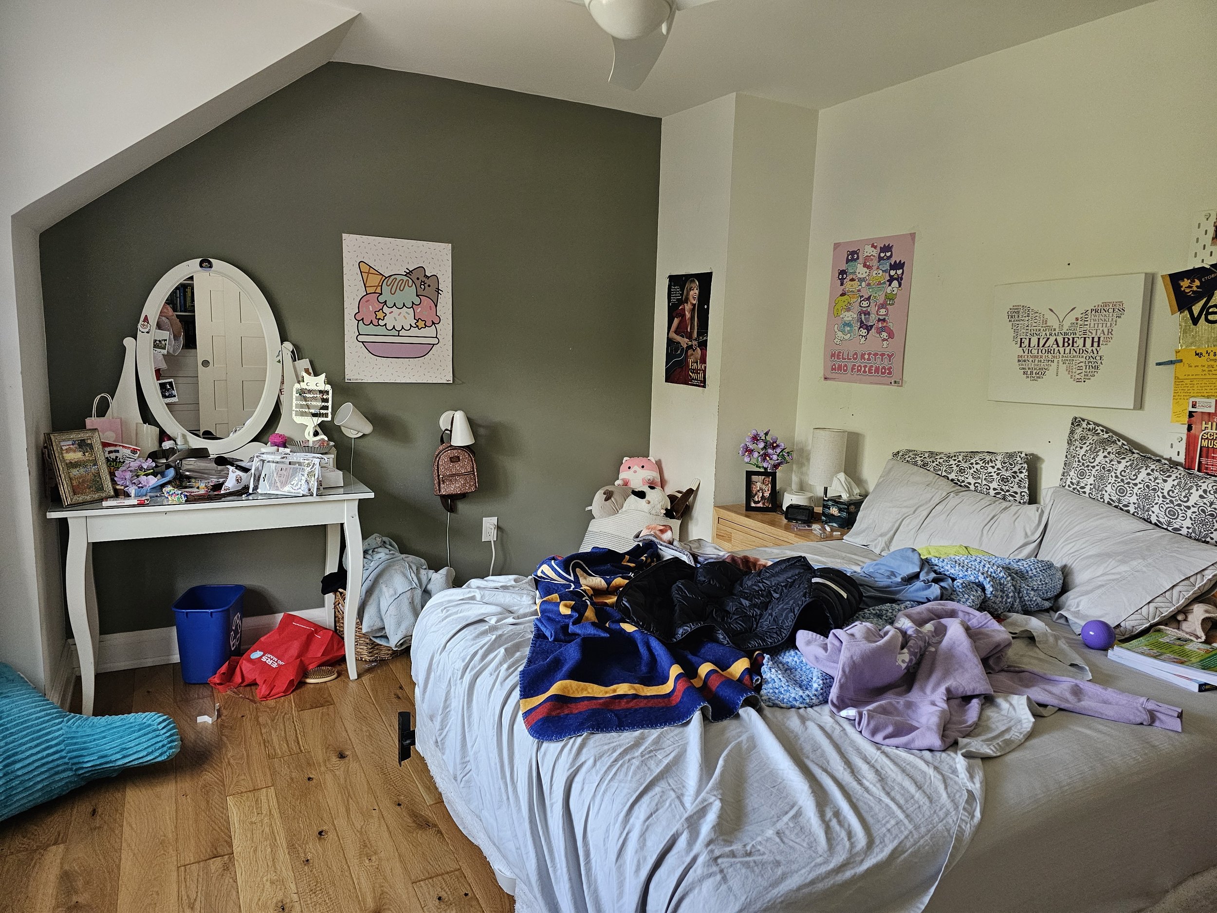 9 - BEFORE - Bed2.jpg