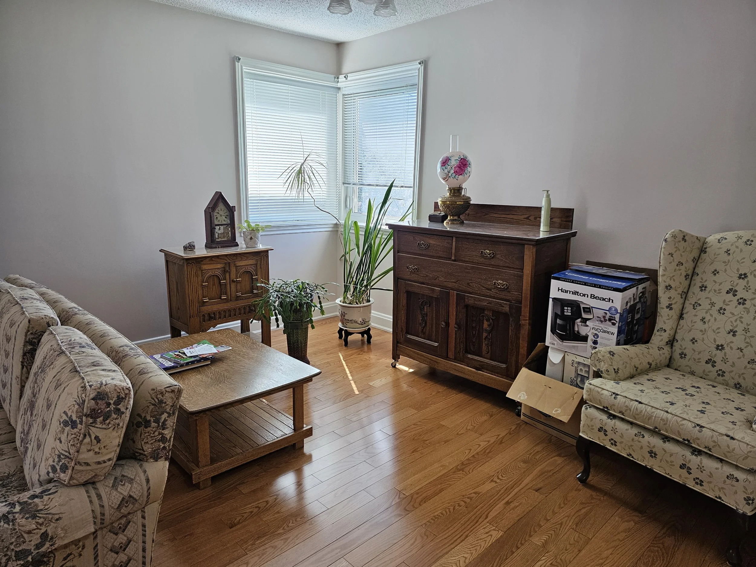 3 - Living 2 - BEFORE.jpg