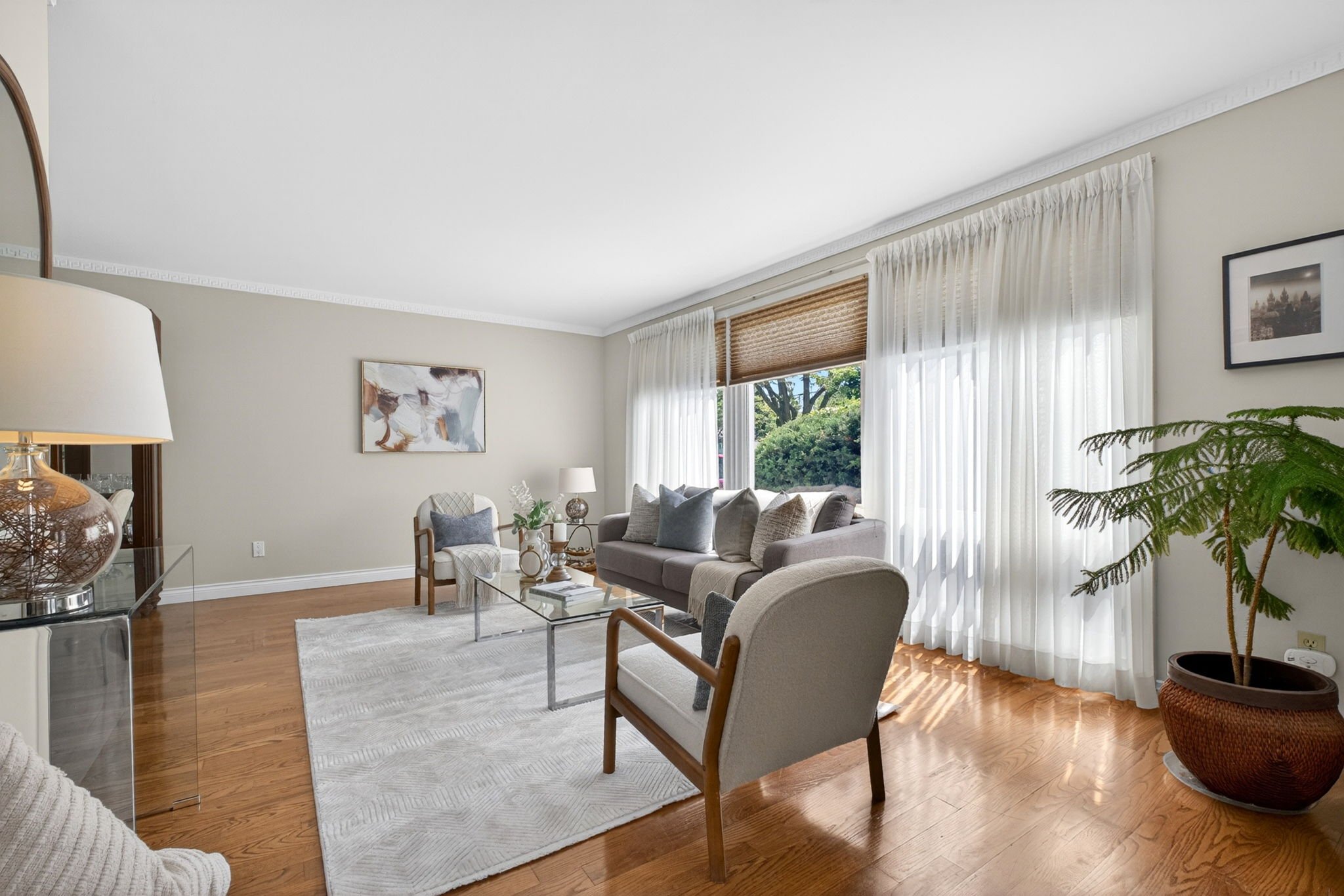 4 - AFTER - Living Room 2_.jpg