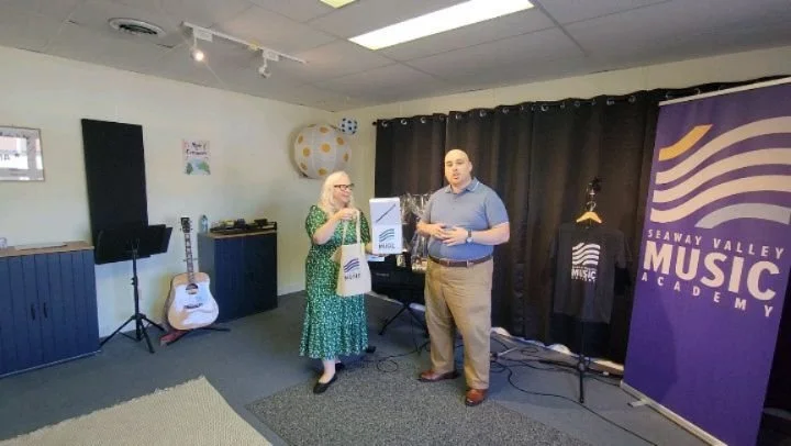 Our one year anniversary open house was such a blast! 

One of our favourite parts was pulling the ballots for our door prizes! 

Congrats to Lorelai and Jamie!