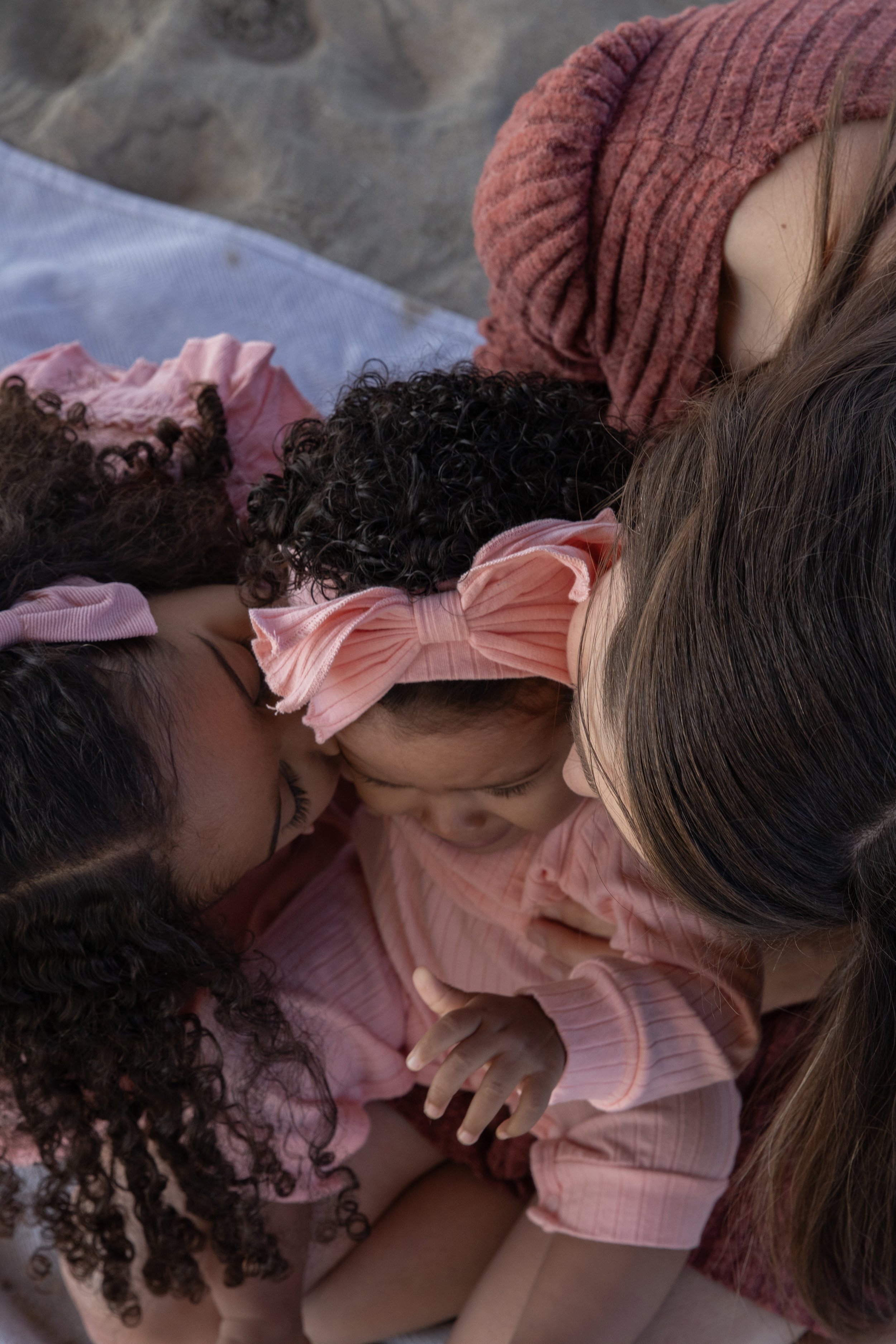 HuntingtonBeachFamilyPhotoshootAddy58.jpg