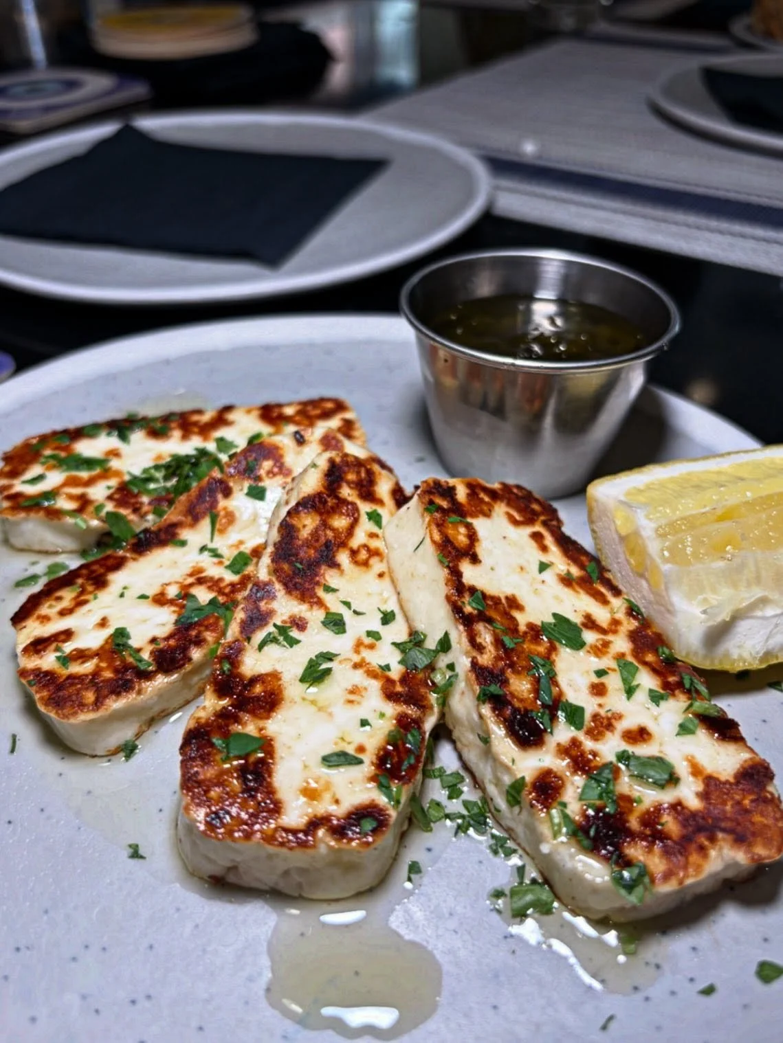 Say cheese&hellip; but make it halloumi🧀🔥 #yummy #devourpower #nofilter #cheese #cheeselover #manhattan #mediterranean #wednesday 📍The Casual Greek
821 2nd Avenue, New York 10017 
(646)930-2003
Opening hours⏰ 
Monday-Friday: 11:30am - 10pm 
Saturd