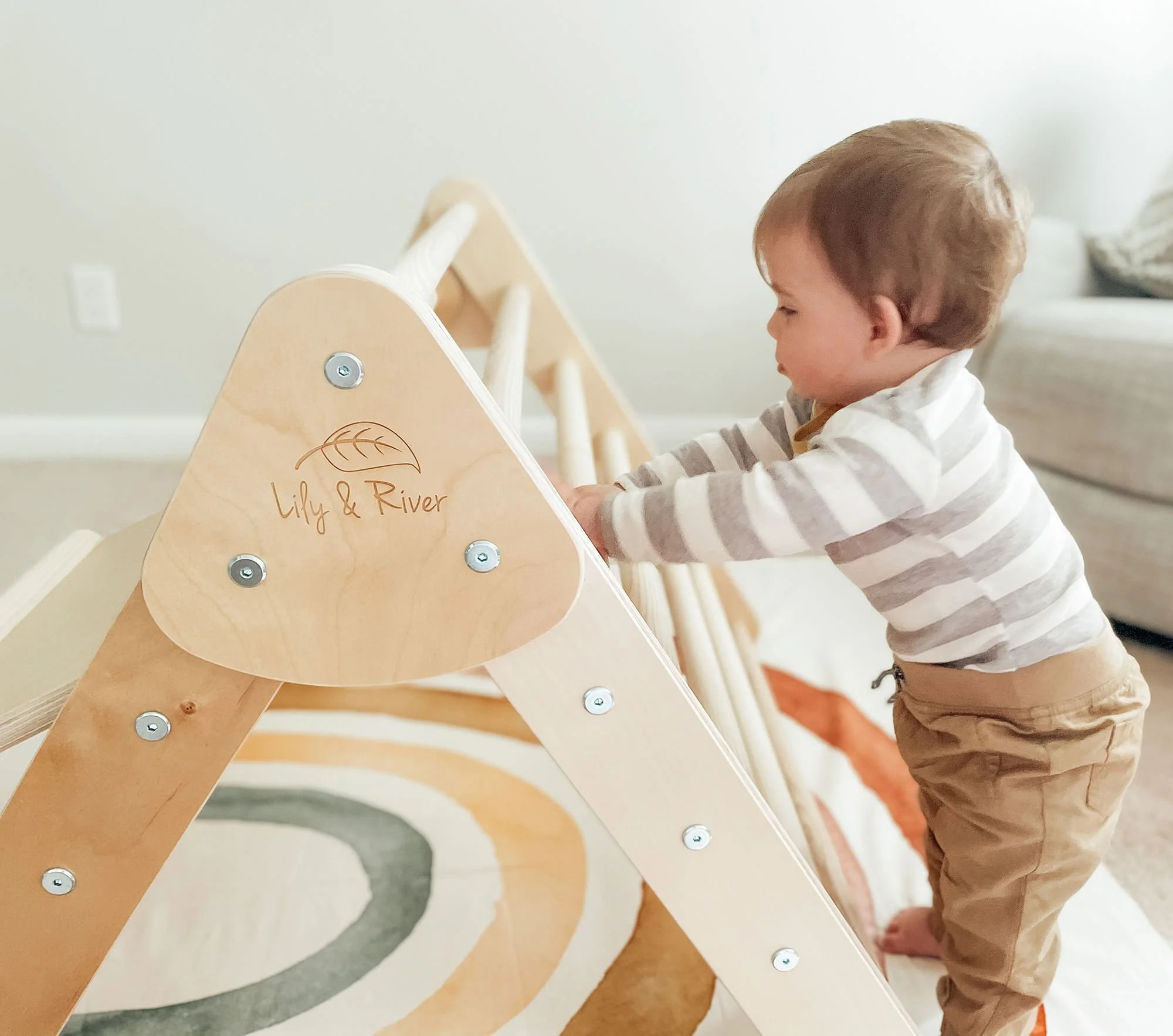 lily-river-little-climber-pikler-triangle-with-ladder-slid-2-xl.jpg