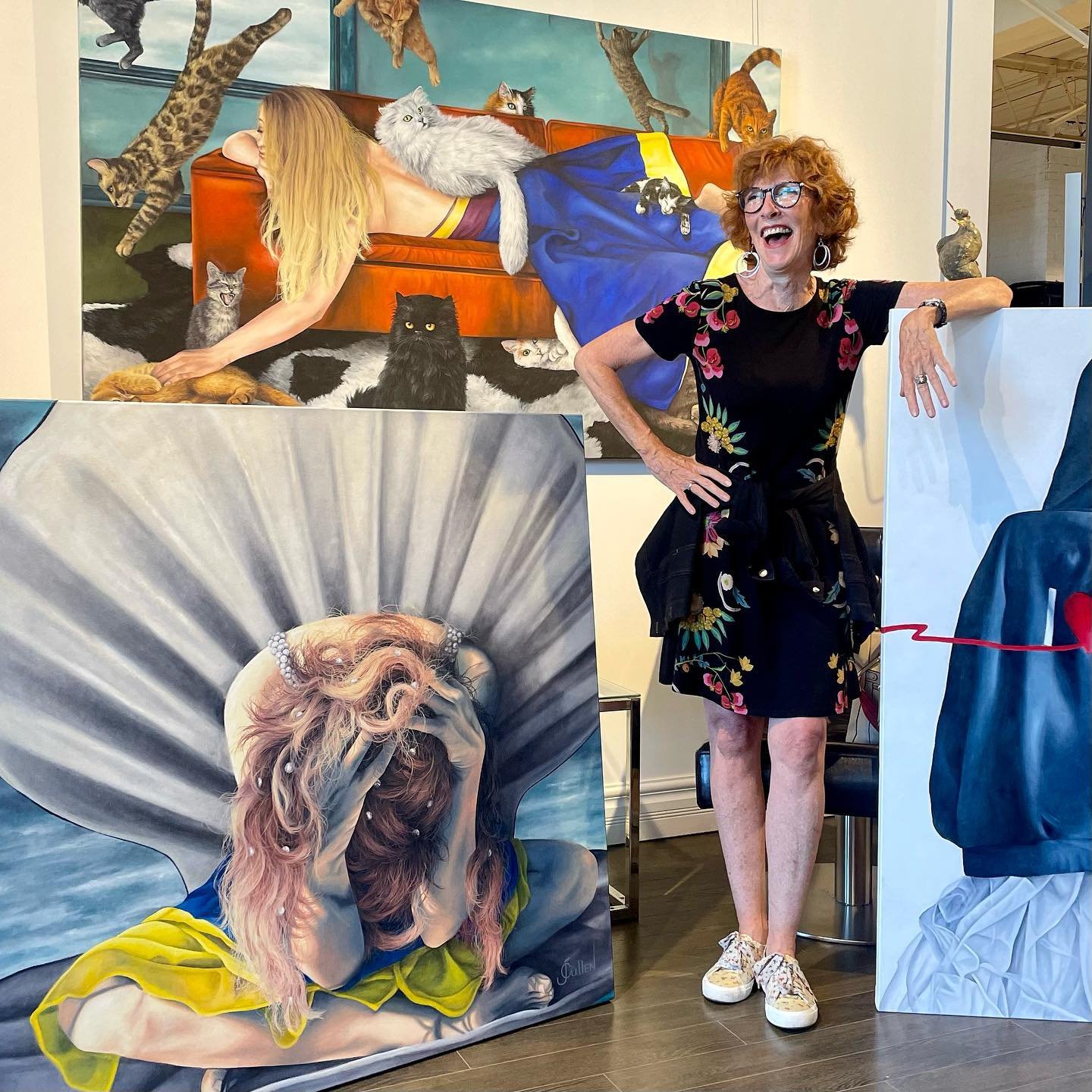 Quand l&rsquo;artiste est aussi belle que ses &oelig;uvres 😻
(Magnifique travail de Johanne Cullen)