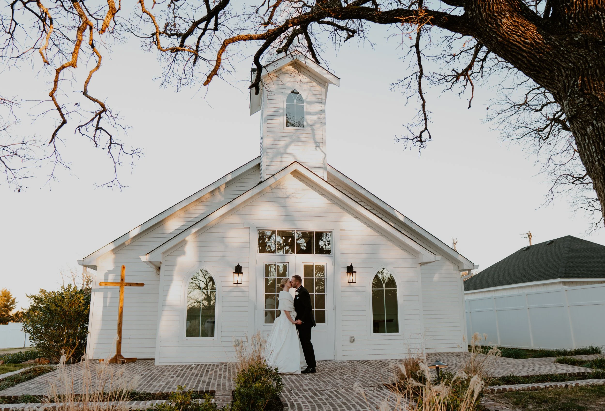 They tied the knot, Preston & Elyse!