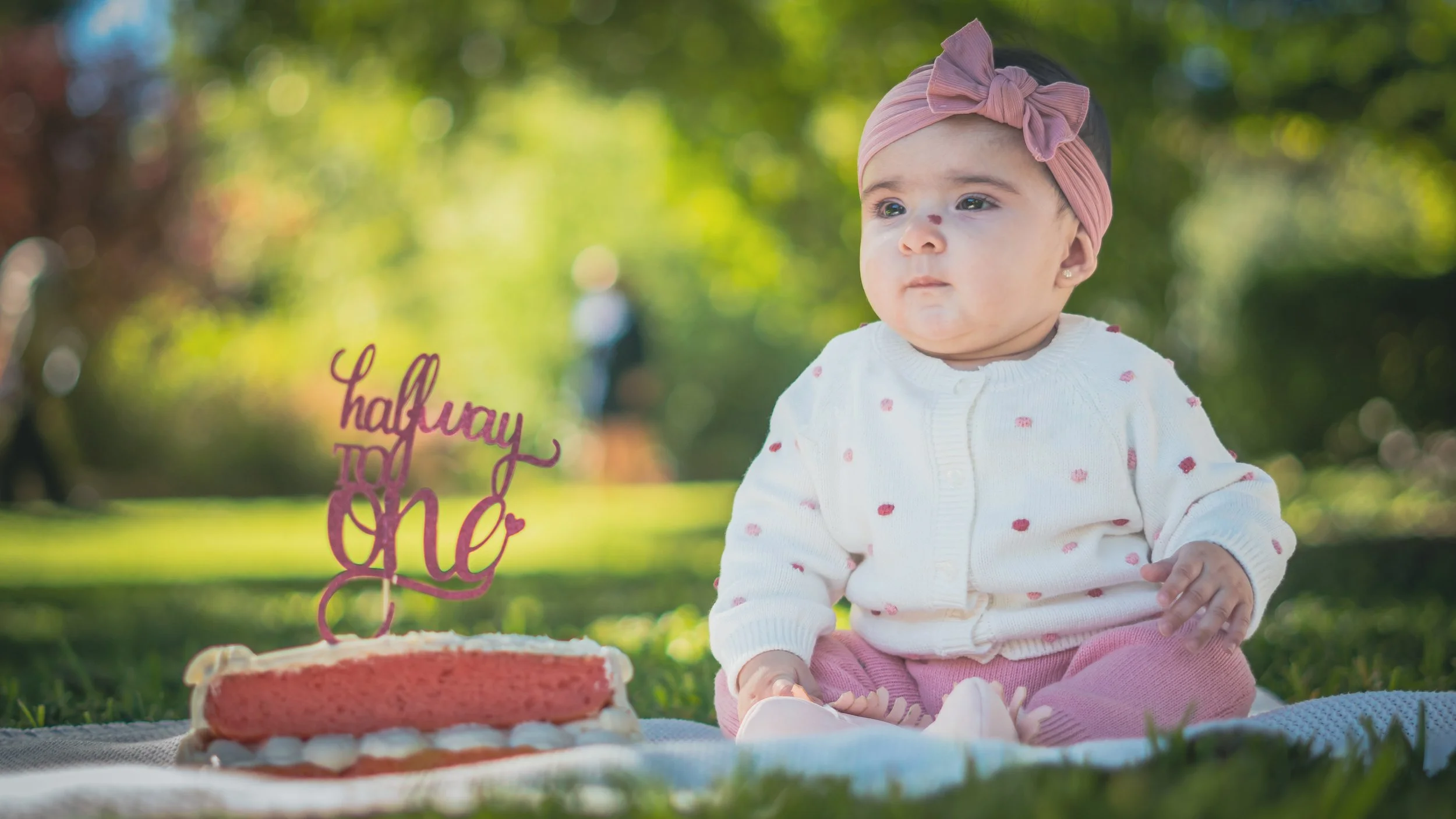 An Adorable Birthday Celebration – Dania and Family