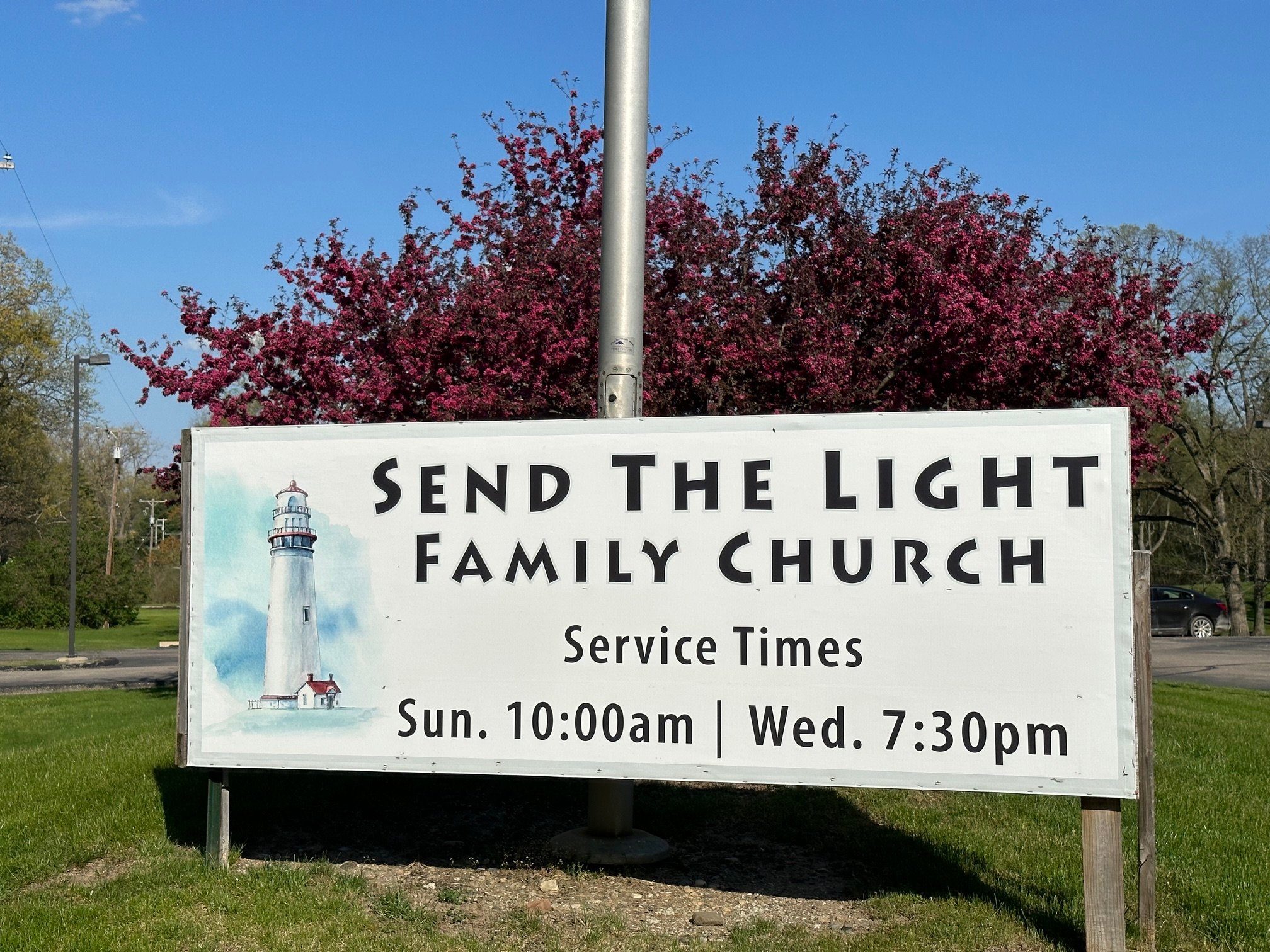 non-denominational-church-10408-center-rd-fenton-mi.jpg