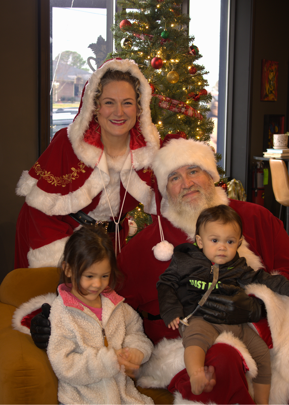 Bianca_Barry_Coldwell_Banker_Clarksville (60).png