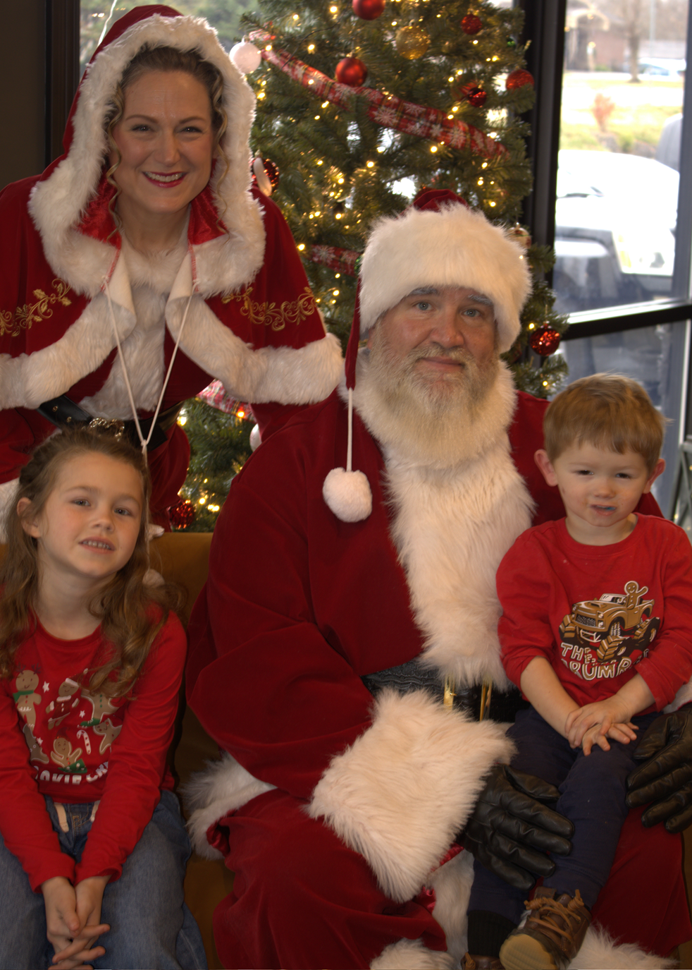 Bianca_Barry_Coldwell_Banker_Clarksville (1).png