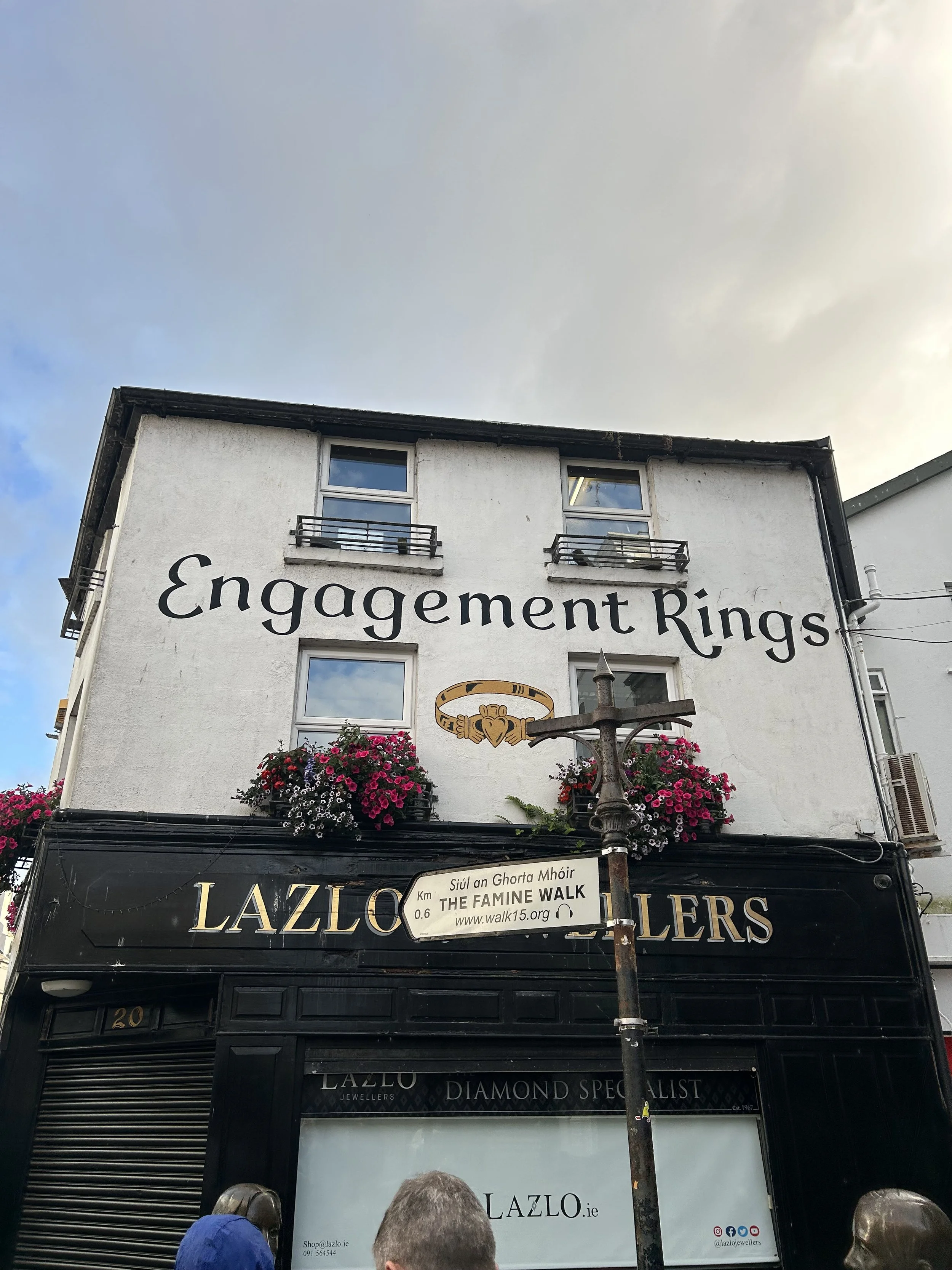 Claddagh ring store