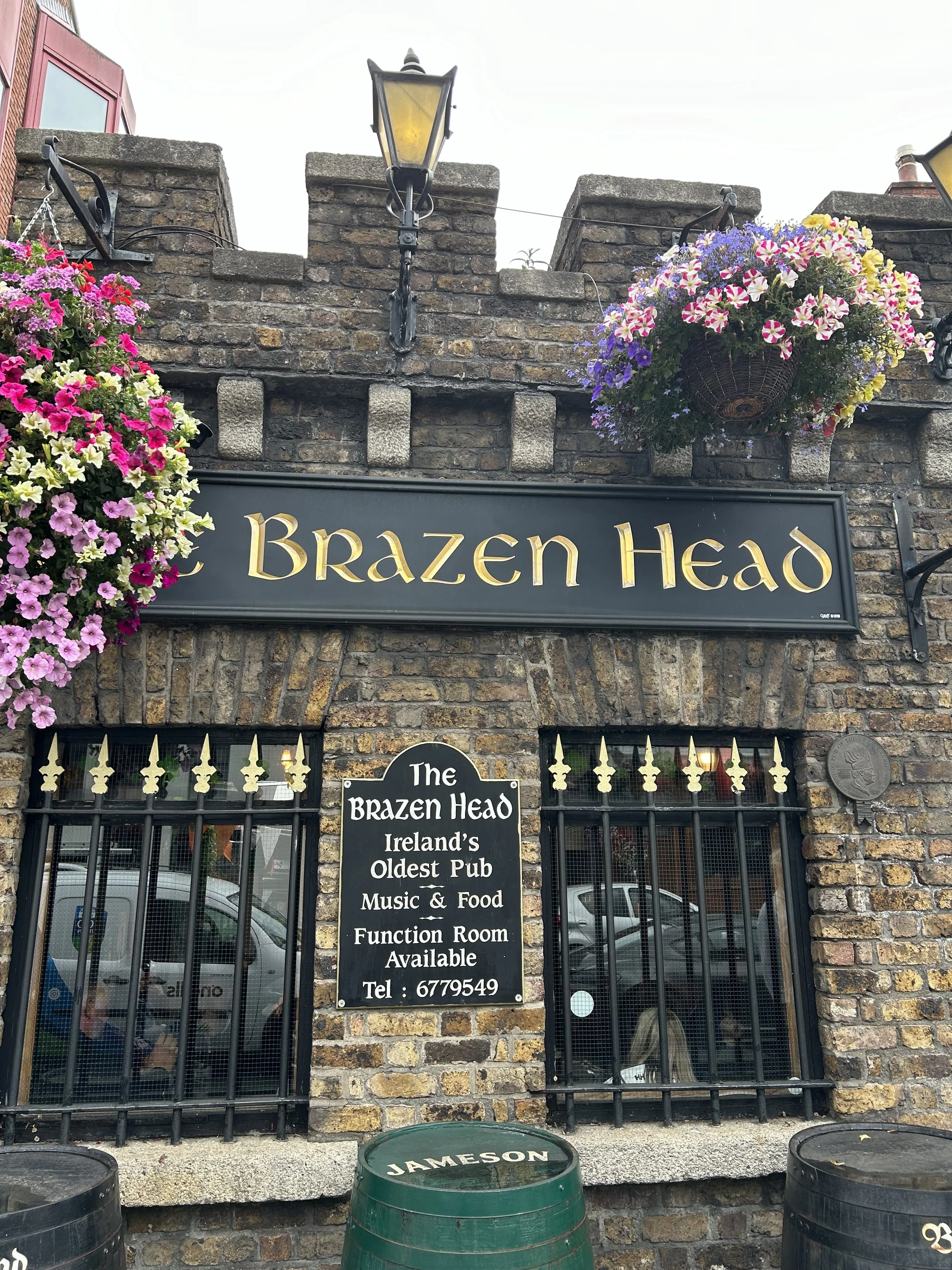 The oldest pub in Ireland, The Brazen Head