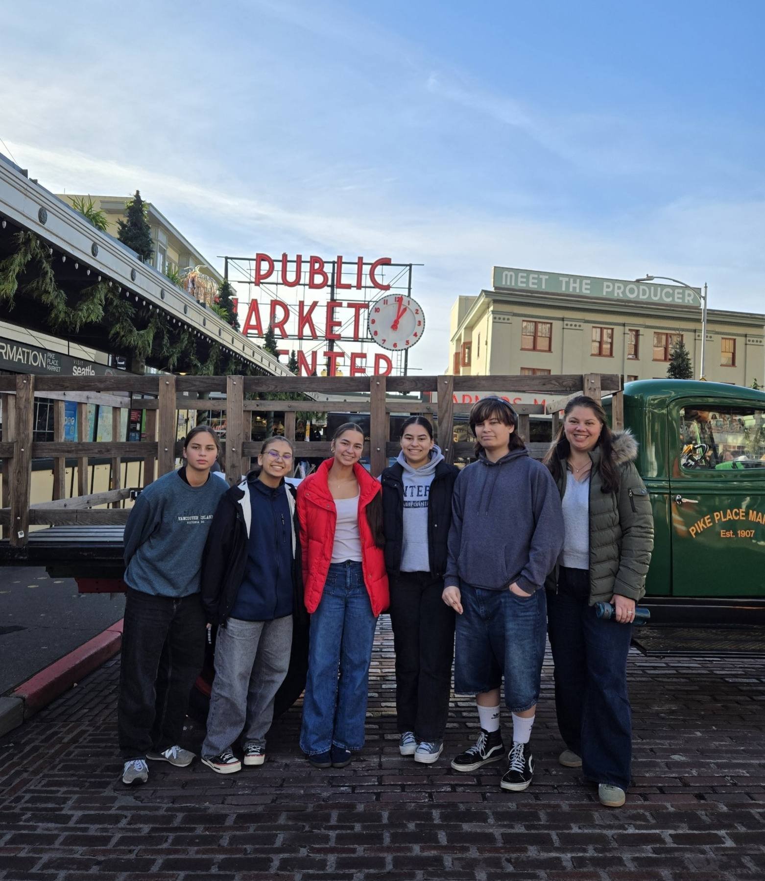 I'm so grateful to be a mom to these 5! We had so much fun at the Pike Place Market and seeing the Gingerbread houses at the Sheraton! We couldn't have asked for better weather.