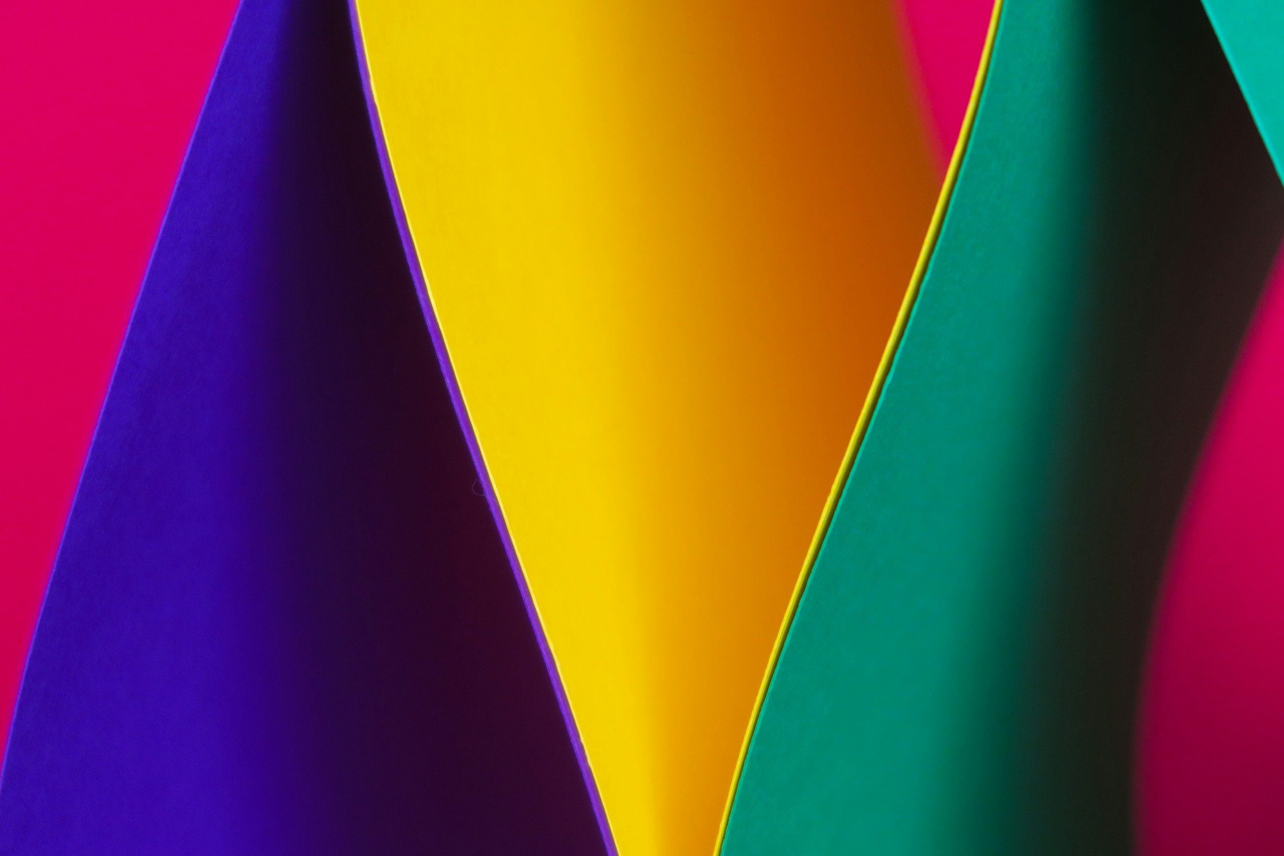 When Colors Play Tricks: The Fascinating World of Metamerism