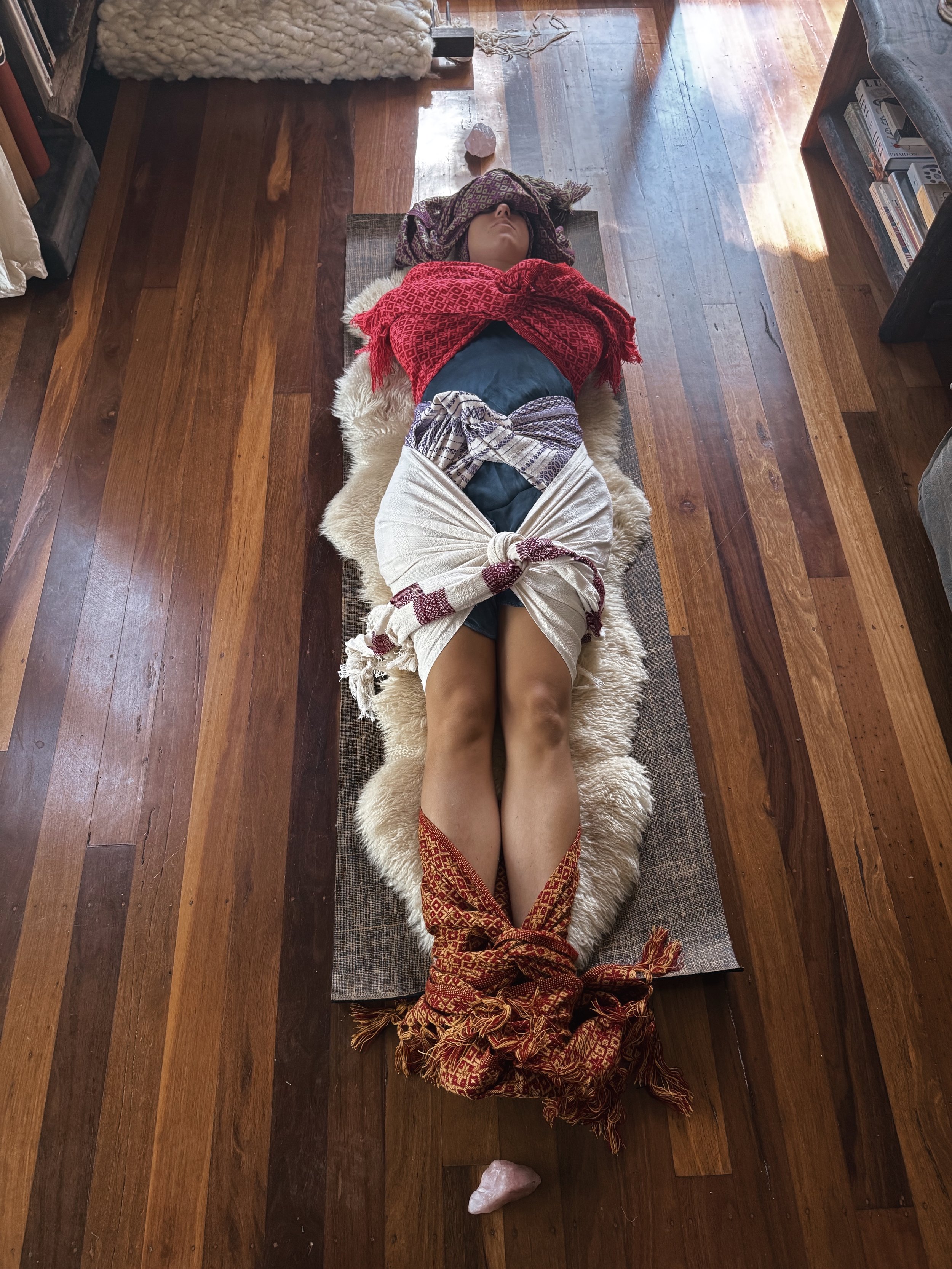 Closing of the bones ceremony byron bay doula.