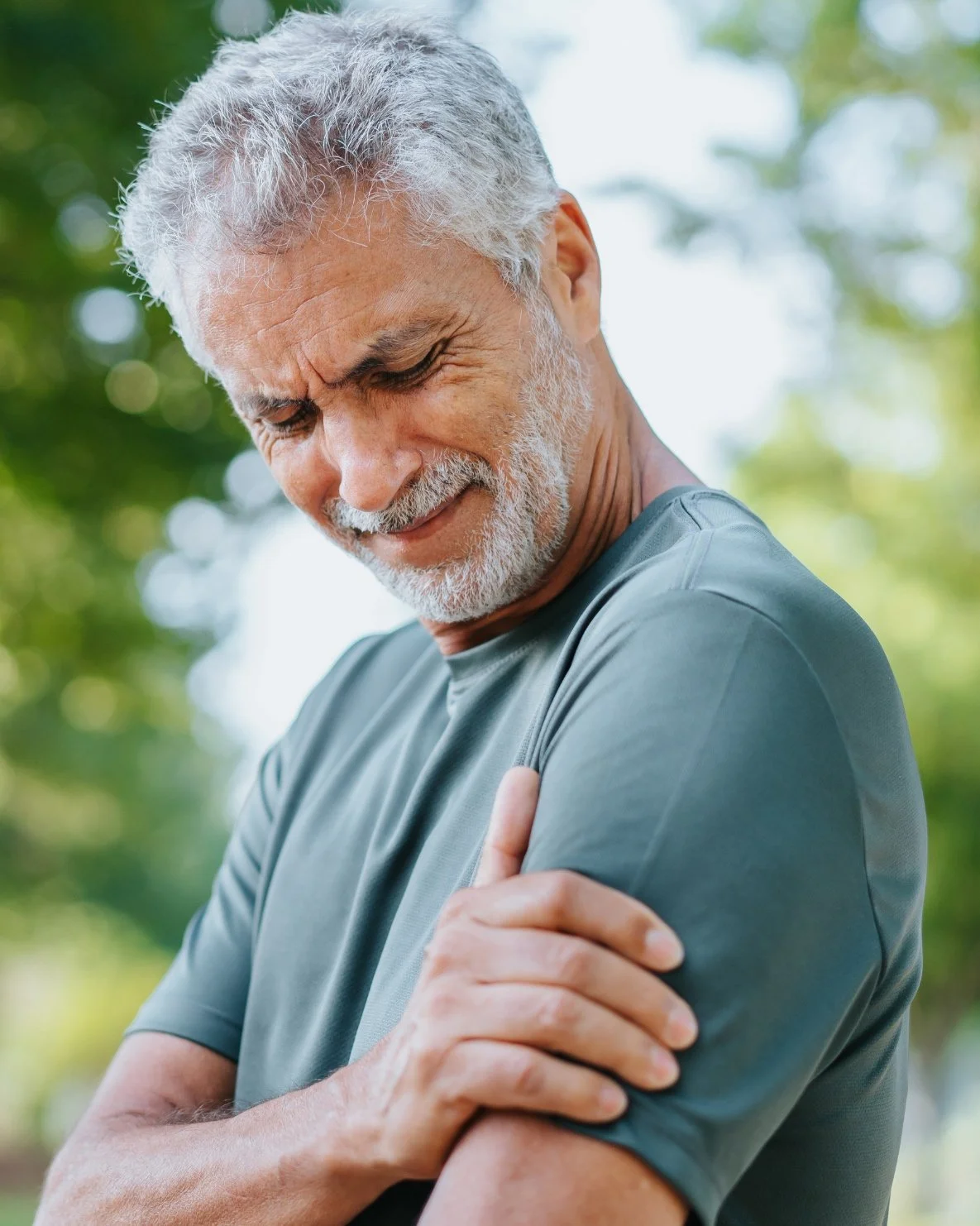 Shoulder Pain Treatment in Clarksville, TN