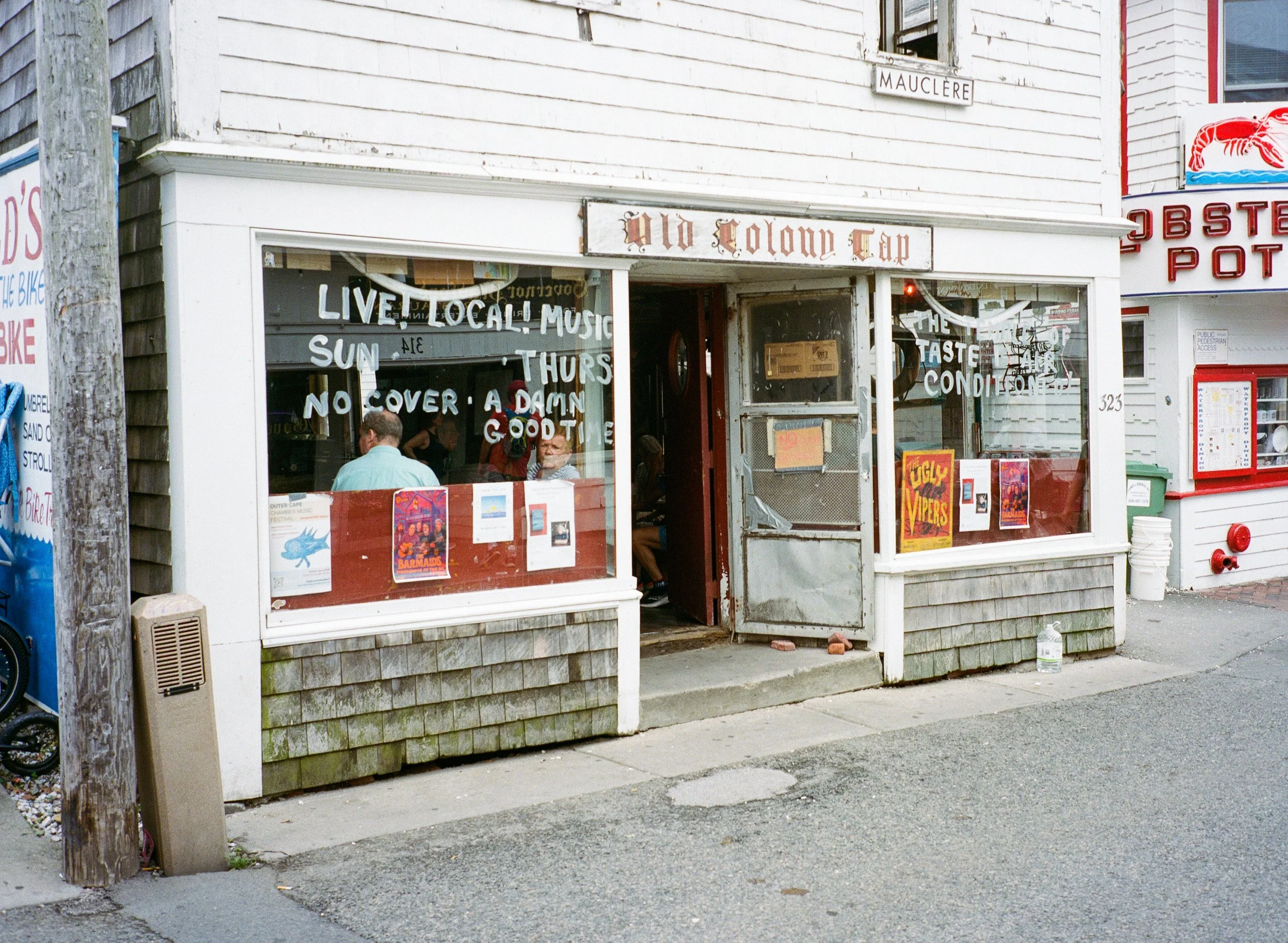 0135_0003.jpg