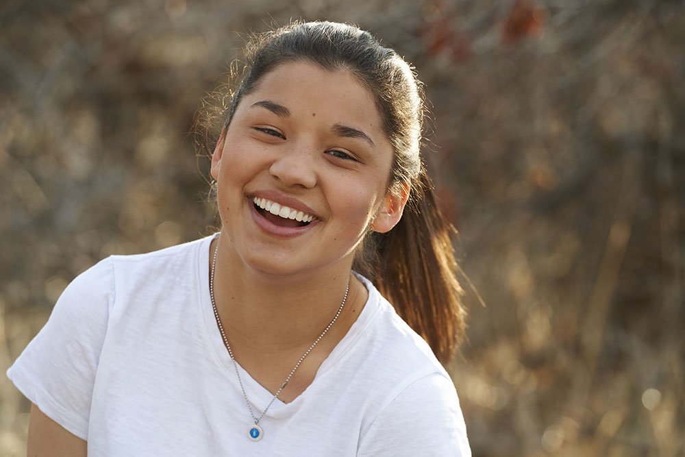 06 senior portrait laughing.jpg