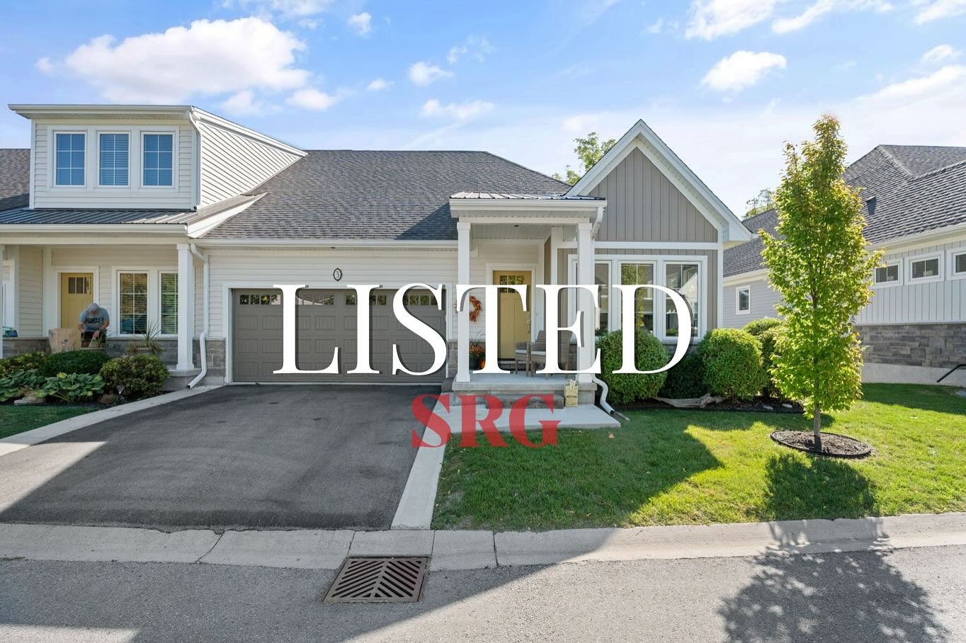 🪧🏠

COASTAL LUXURY IN RIDGEWAY 🌊✨

Listed | 3573 Dominion Road Unit 3, Ridgeway

Experience coastal living where modern design meets small-town charm. This end-unit luxury bungalow townhome offers nearly 2,500 sq/ft of finished space, just minutes