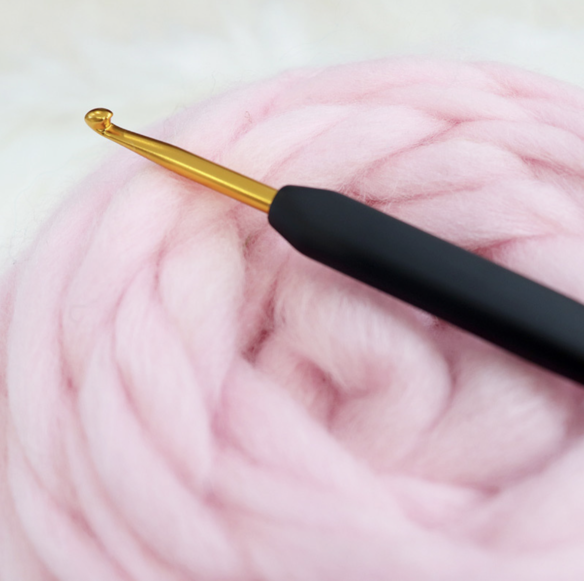 KnitPro Gold Soft Grip Crochet Hook