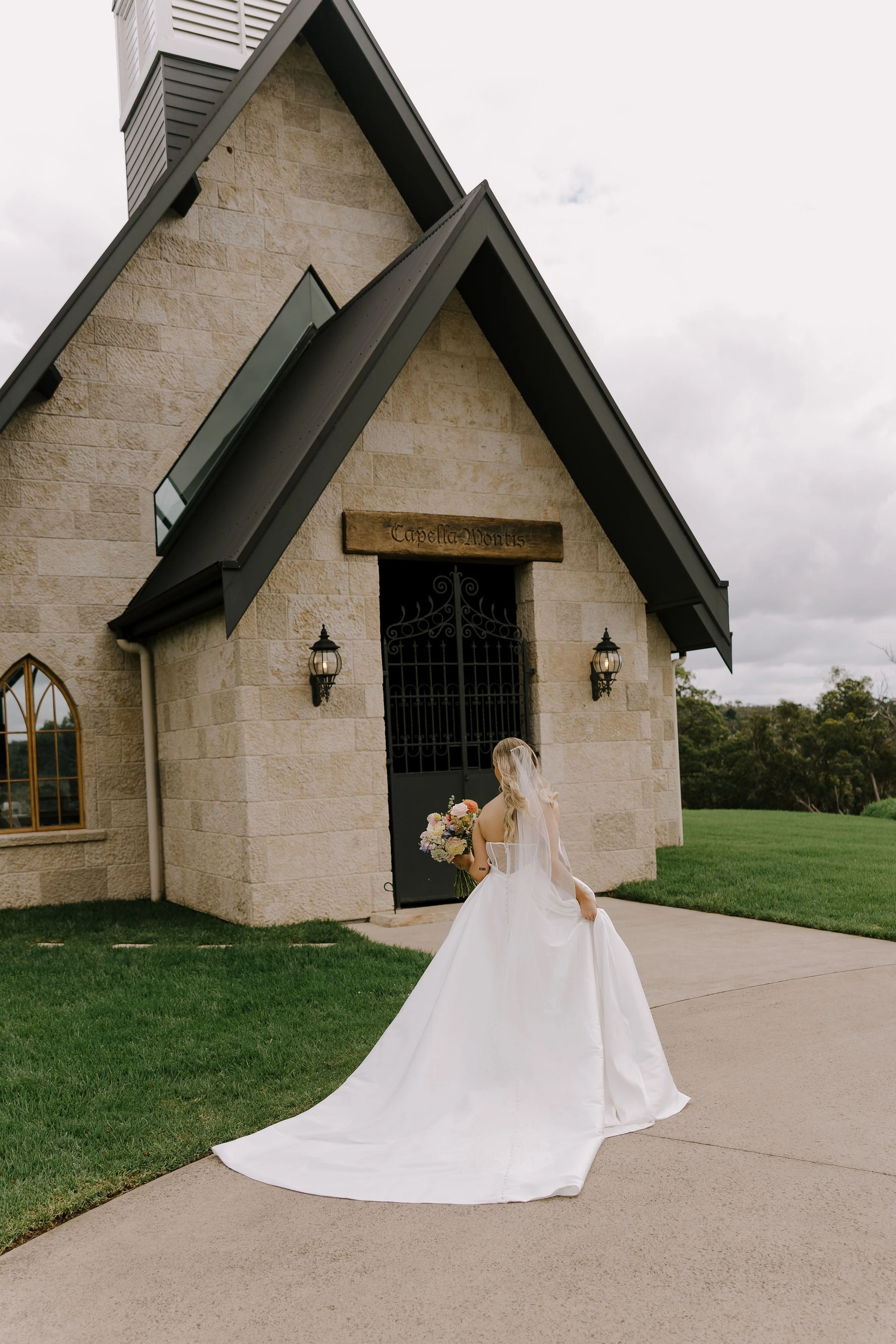 Jasmine&Jack_010225-587.jpg