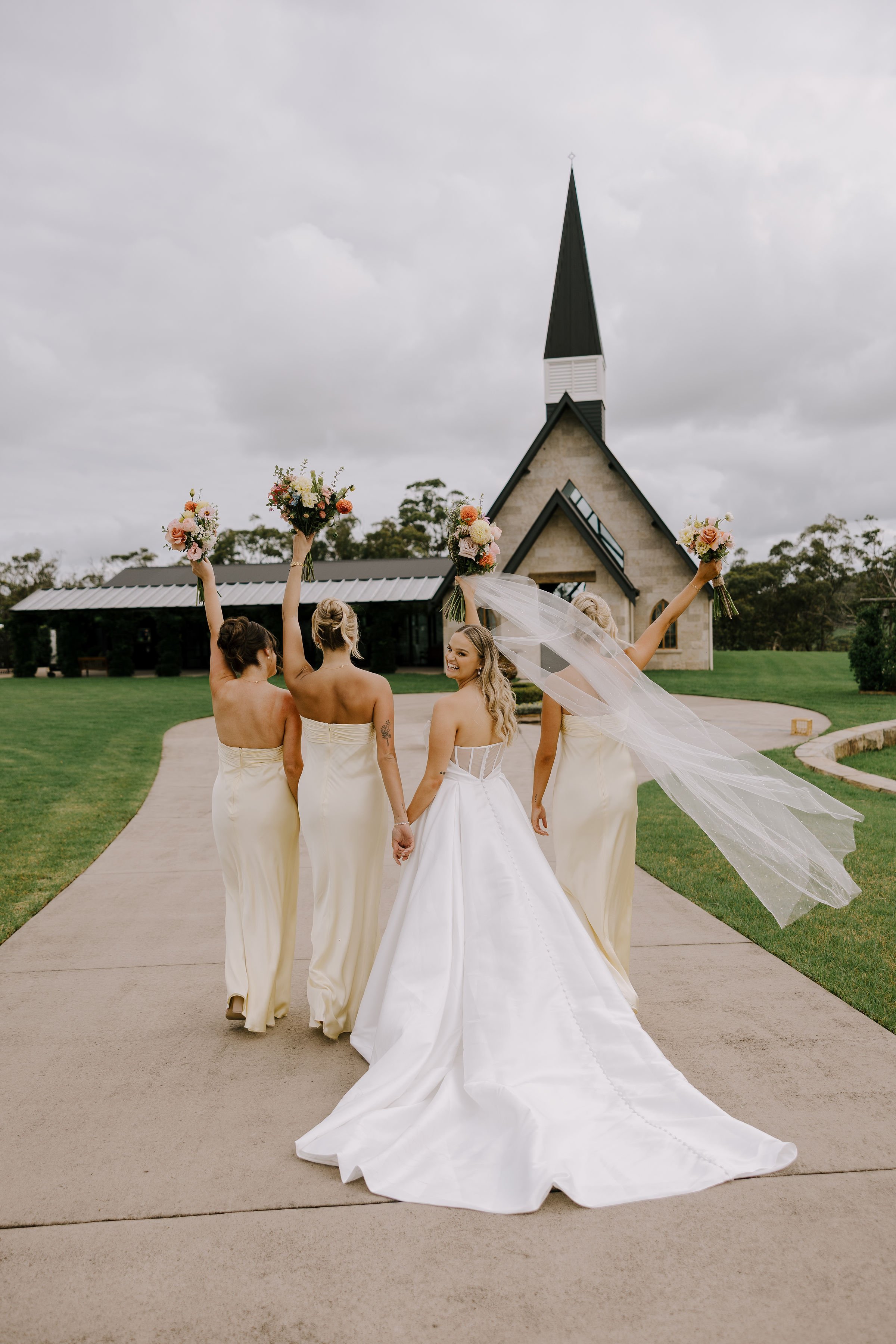 Jasmine &amp; Jack’s Beautiful Central Coast Wedding at Chapel Ridge