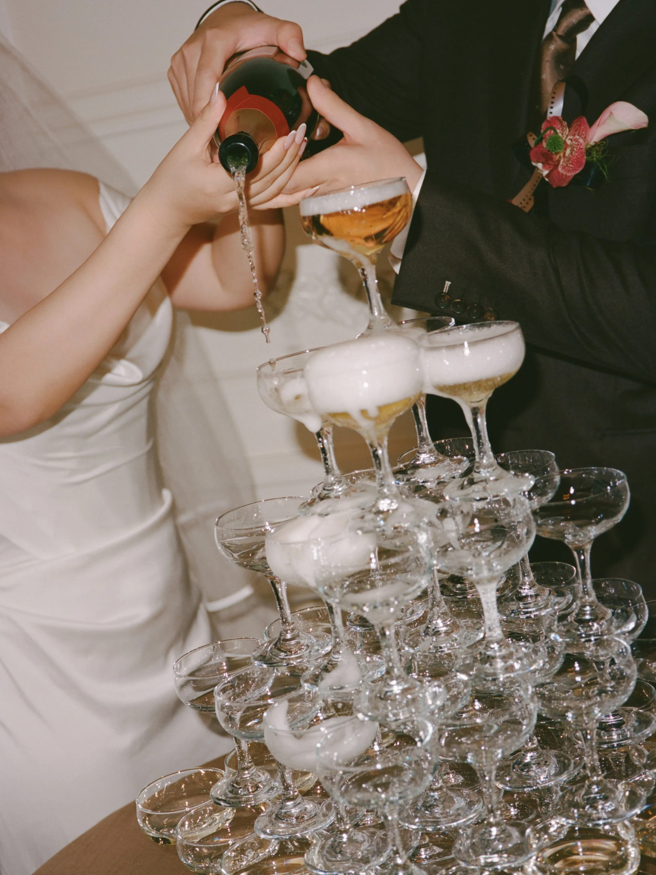 98924_RYA_WeddingFeb_001_16.jpg