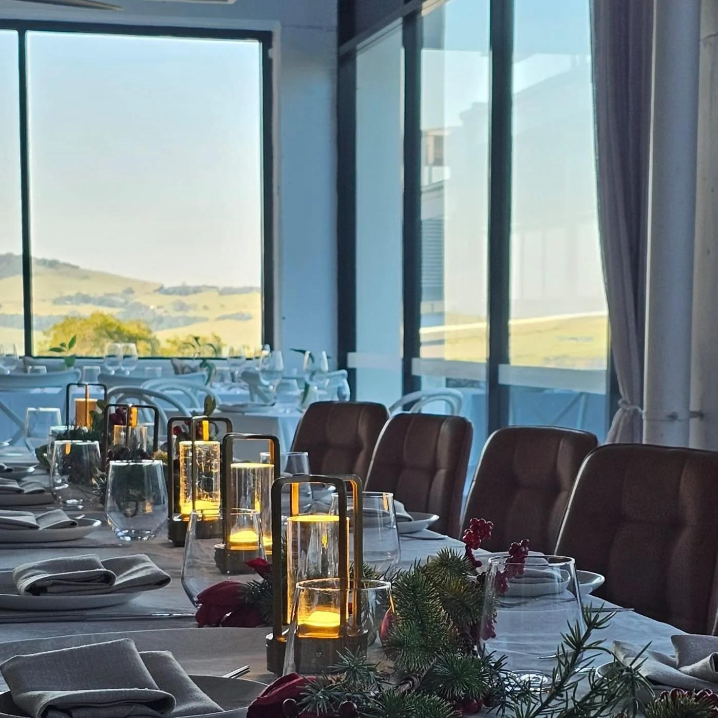 Christmas is approaching fast 🎄✨
Whether it&rsquo;s a work christmas party, a lunch with family or a christmas catch up with friends, we&rsquo;ve got you covered.

Send us a DM to book or to enquire now