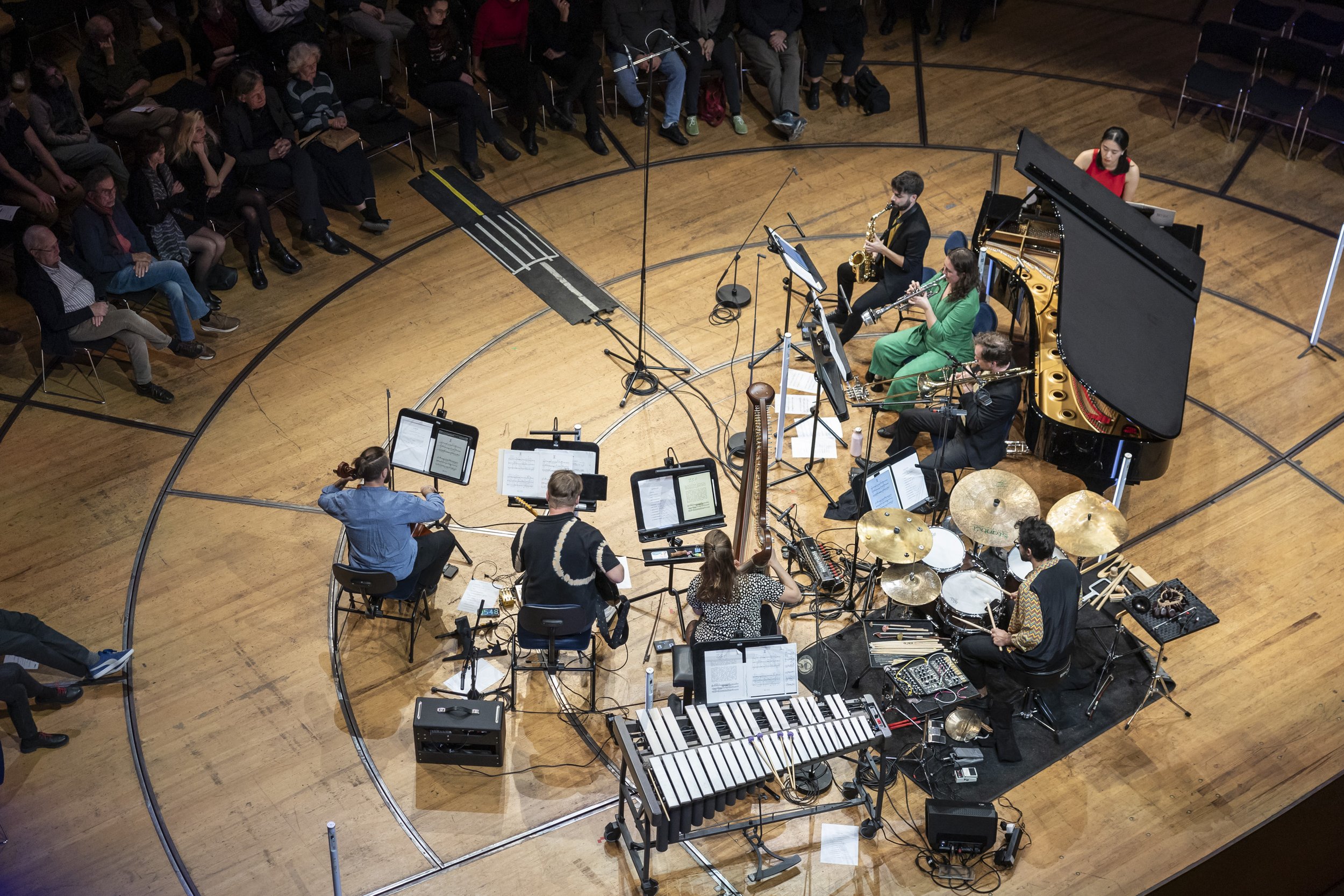 241116_Konzert3_LFCO_van_Cauwenberghe_c_PatrickHürlimann_LucerneFestival_15_klein.jpg
