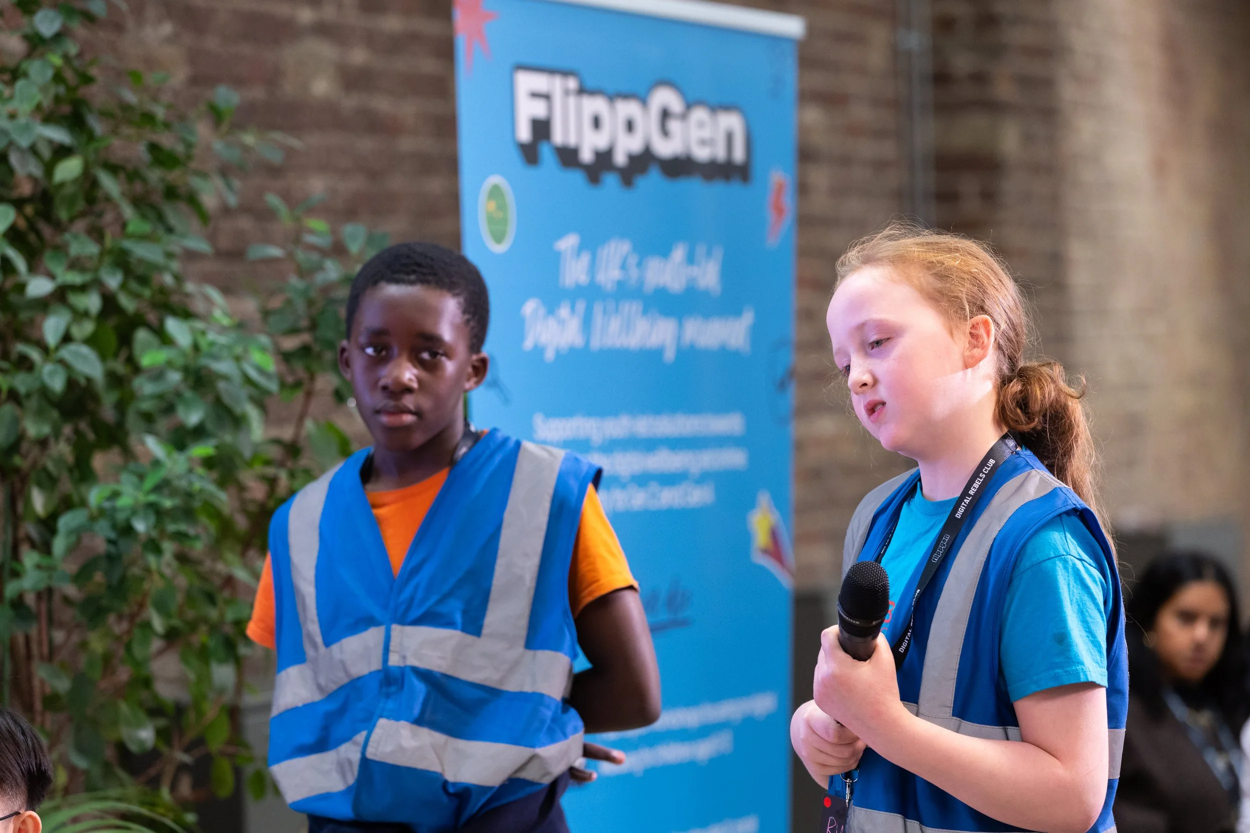 Flippgen YTH & Lush (high res)_174.jpg