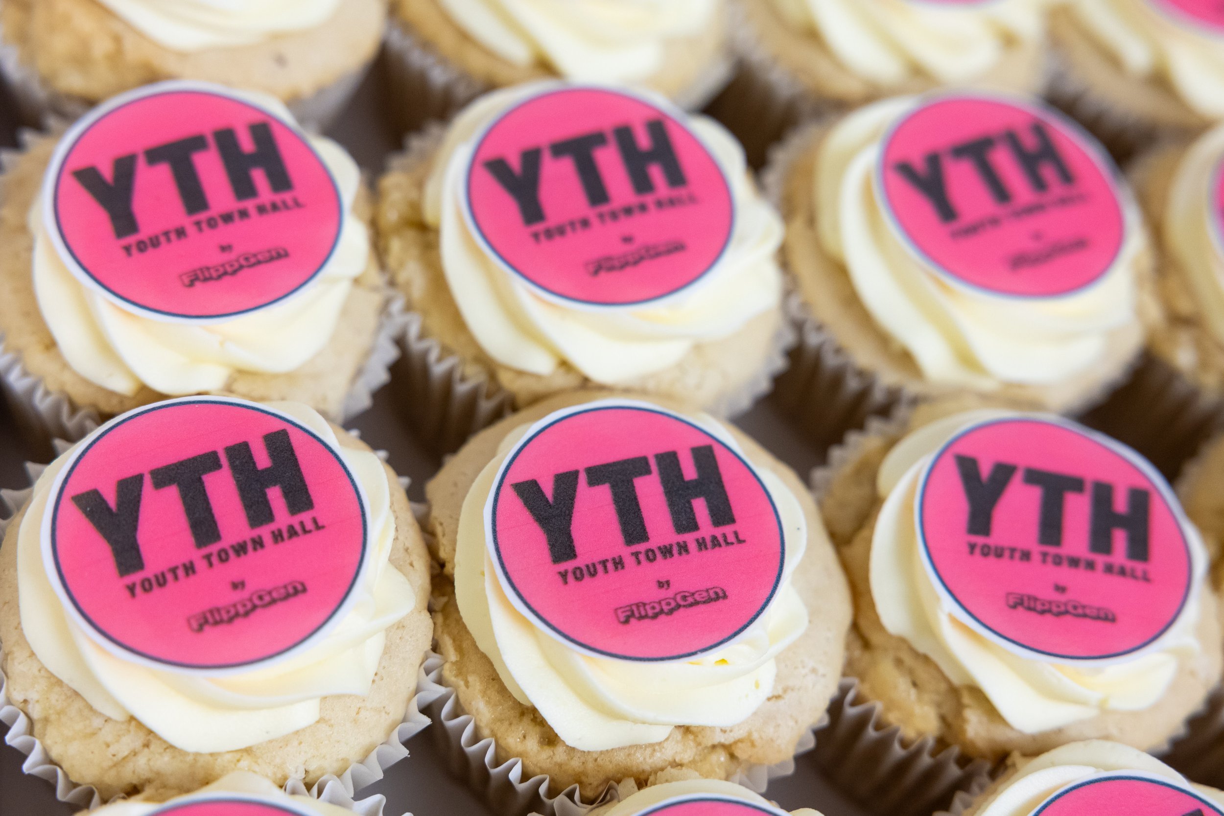 Flippgen YTH & Lush (high res)_46.jpg