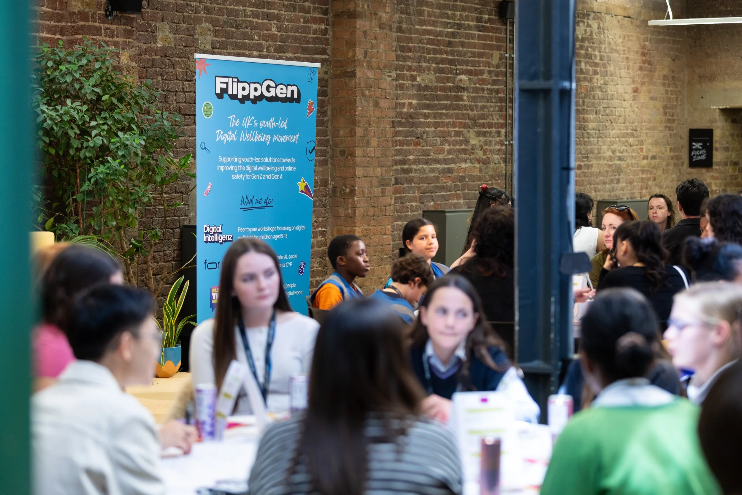 Flippgen YTH & Lush (high res)_79.jpg