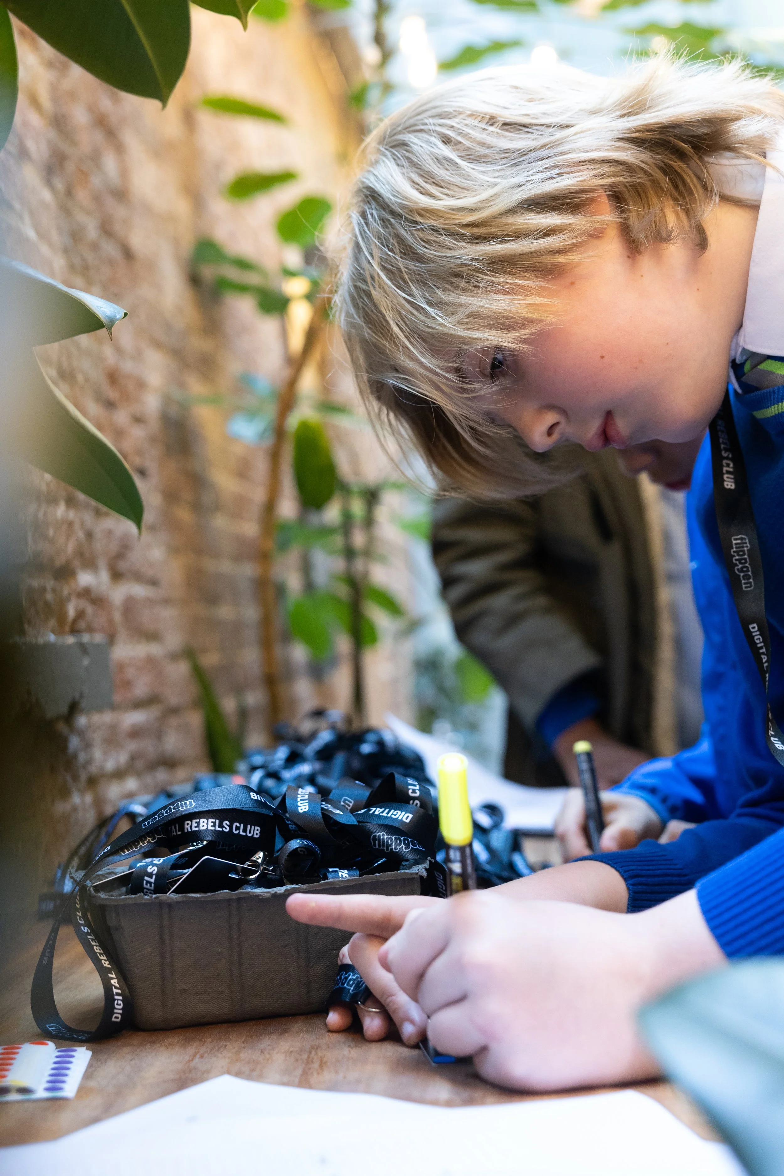 Flippgen YTH & Lush (high res)_31.jpg