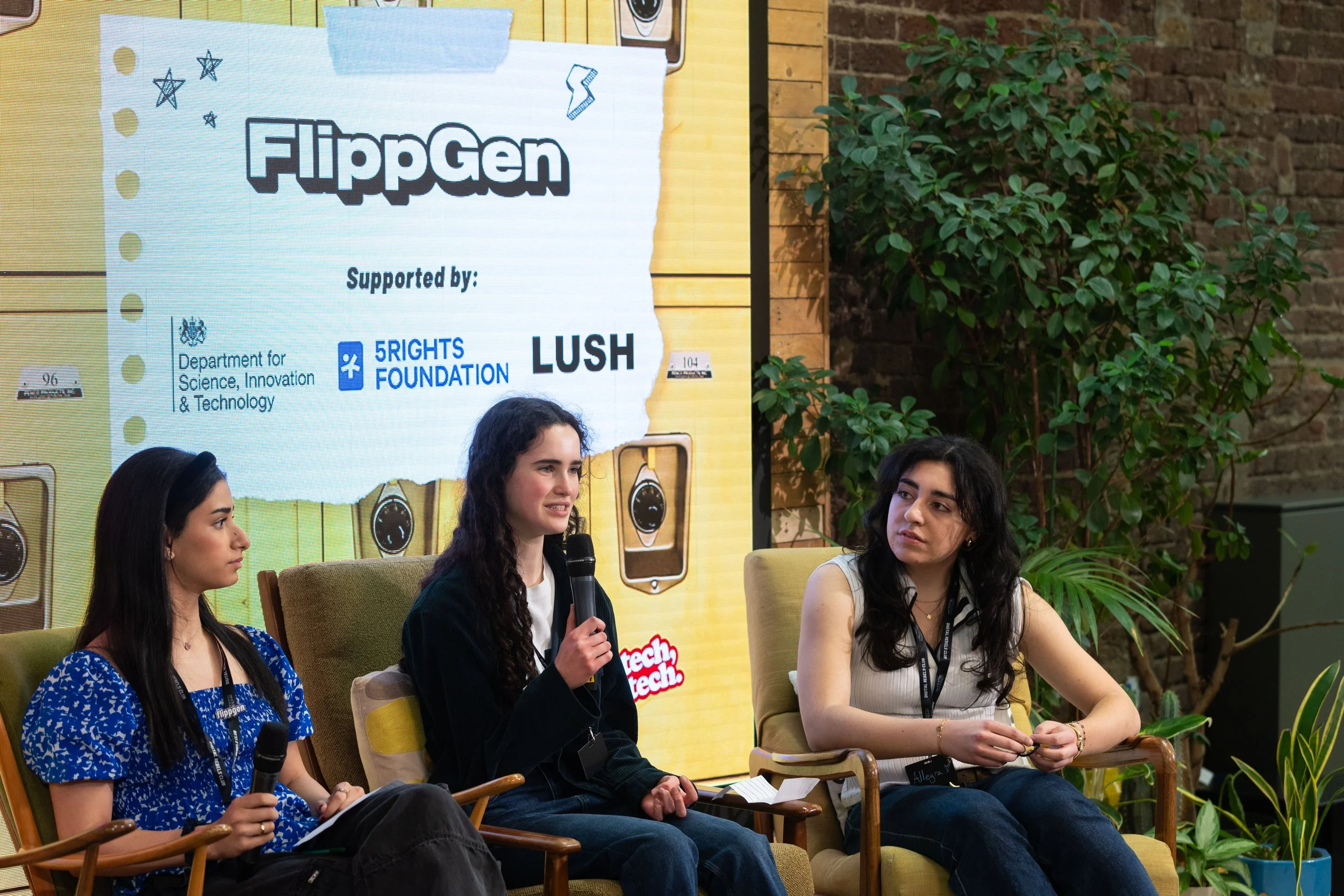 Flippgen YTH & Lush (high res)_114.jpg