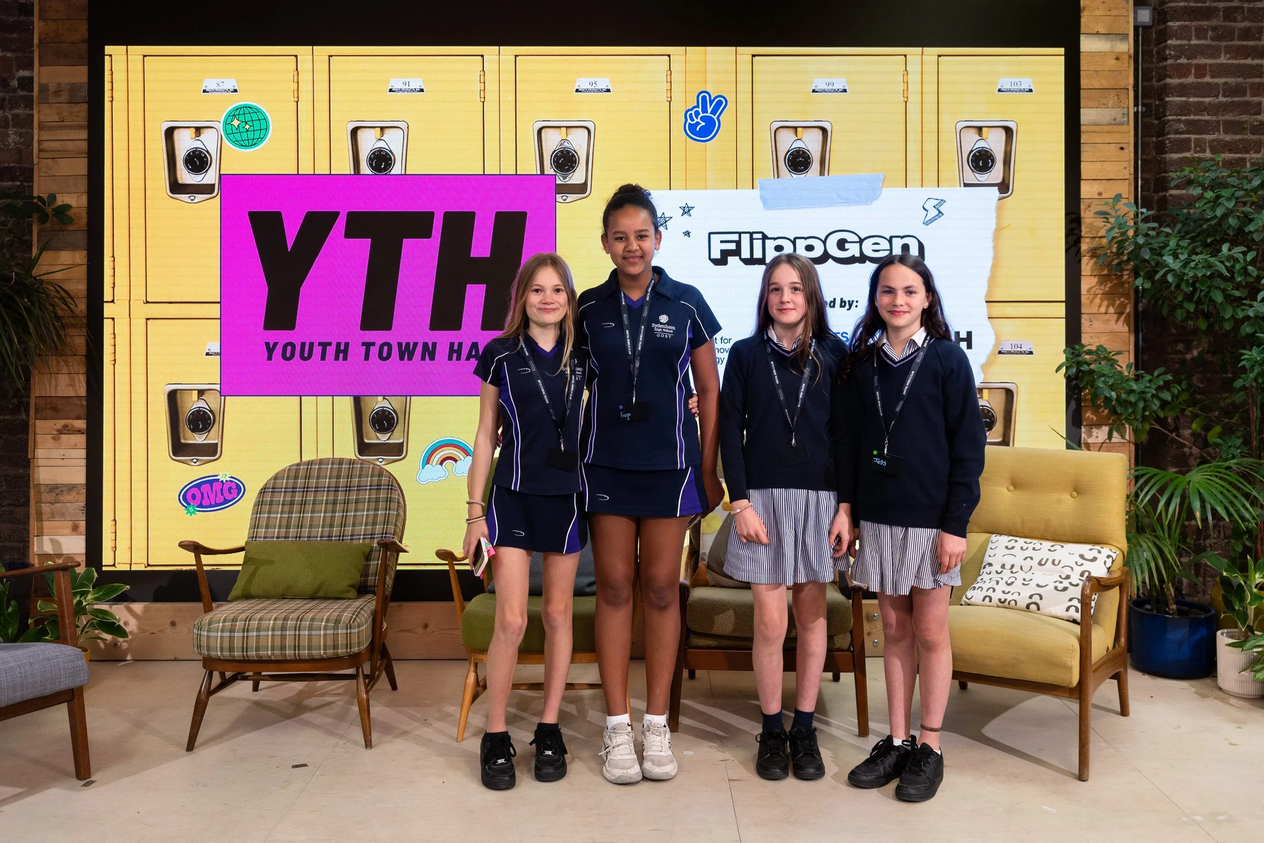 Flippgen YTH & Lush (high res)_35.jpg