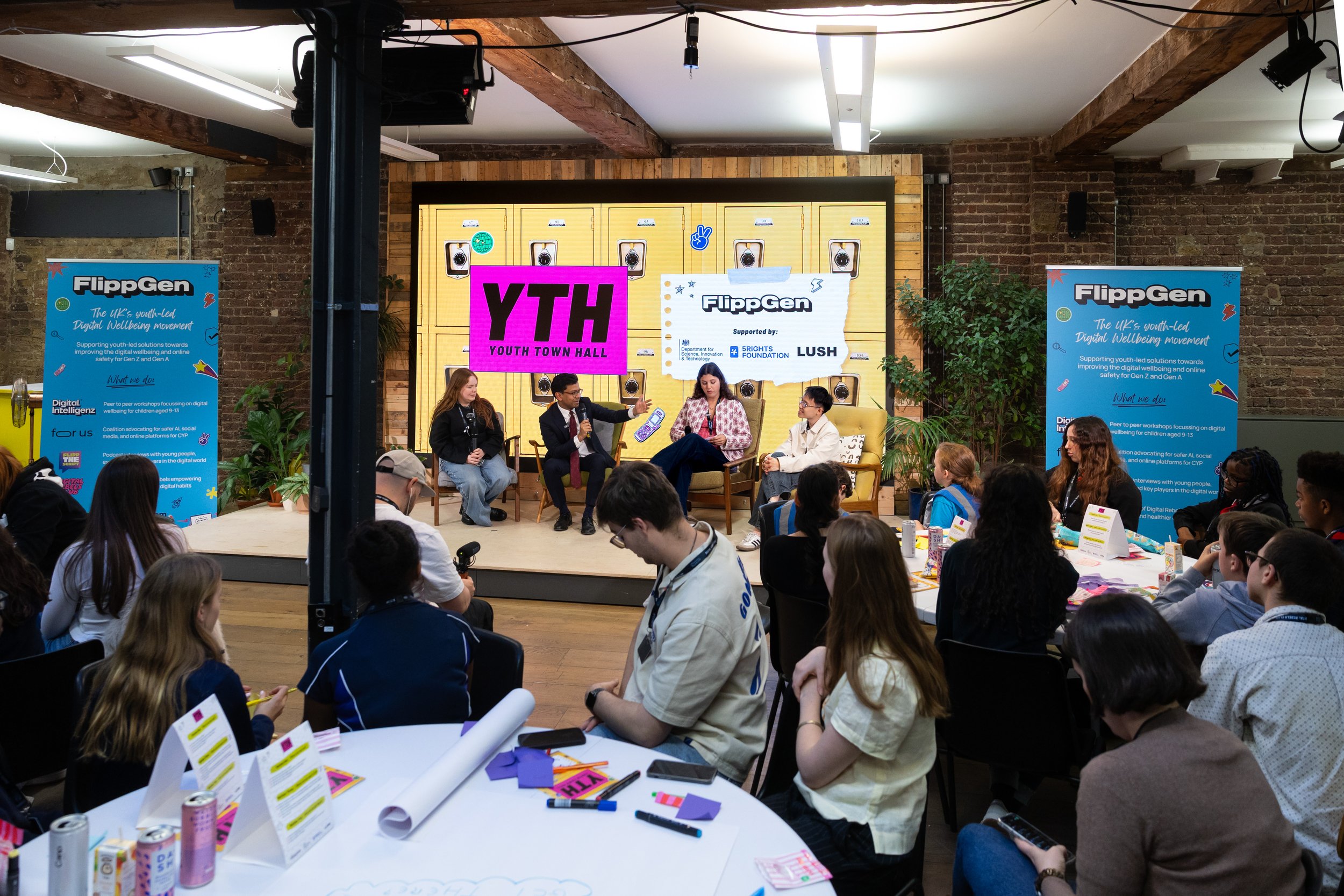 Flippgen YTH & Lush (high res)_163.jpg