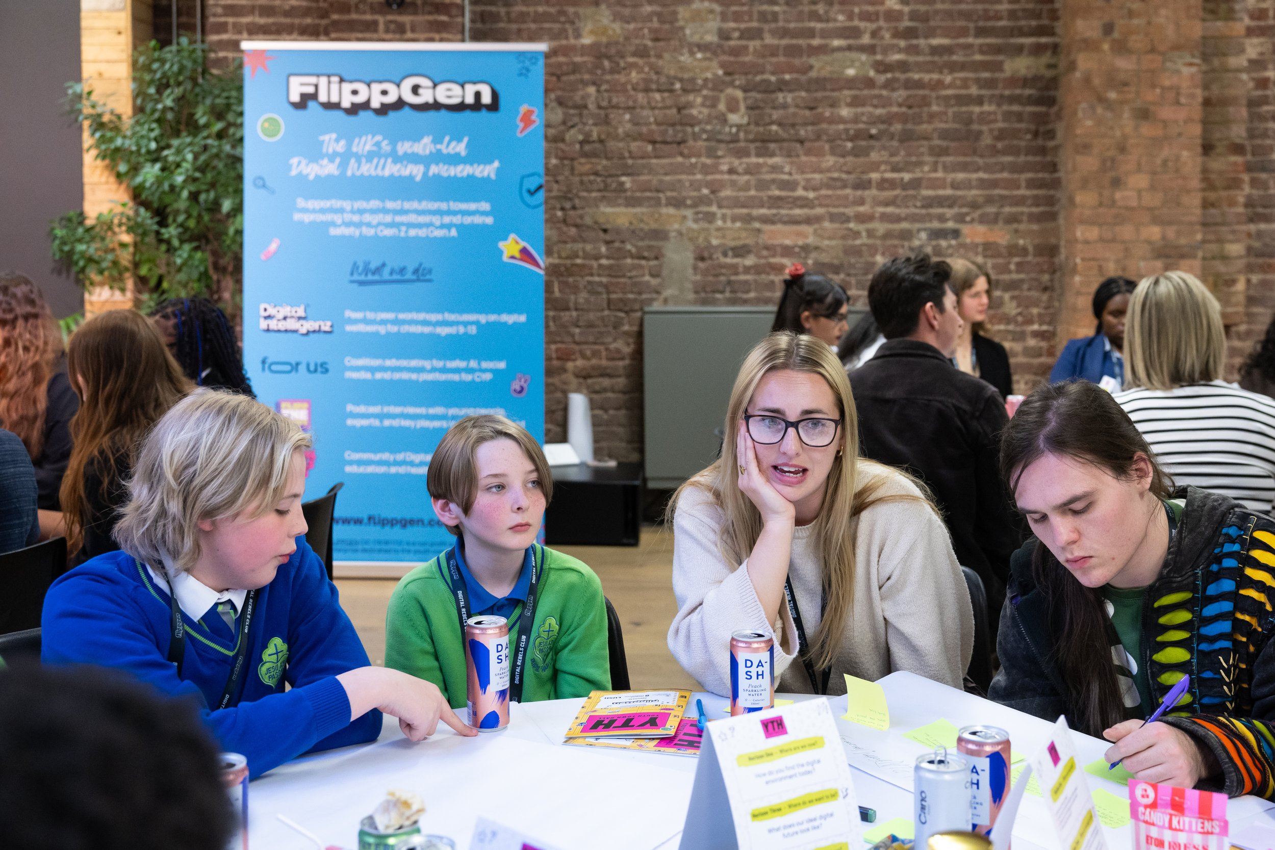 Flippgen YTH & Lush (high res)_133.jpg