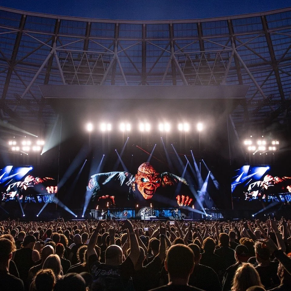 Iron Maiden has a new beast, a visually phenomenal digital LED screen with content that has gone down a storm with the fans and received rave reviews.  SCENIQ was an integral part of redesigning and fabricating the existing touring set to accommodate